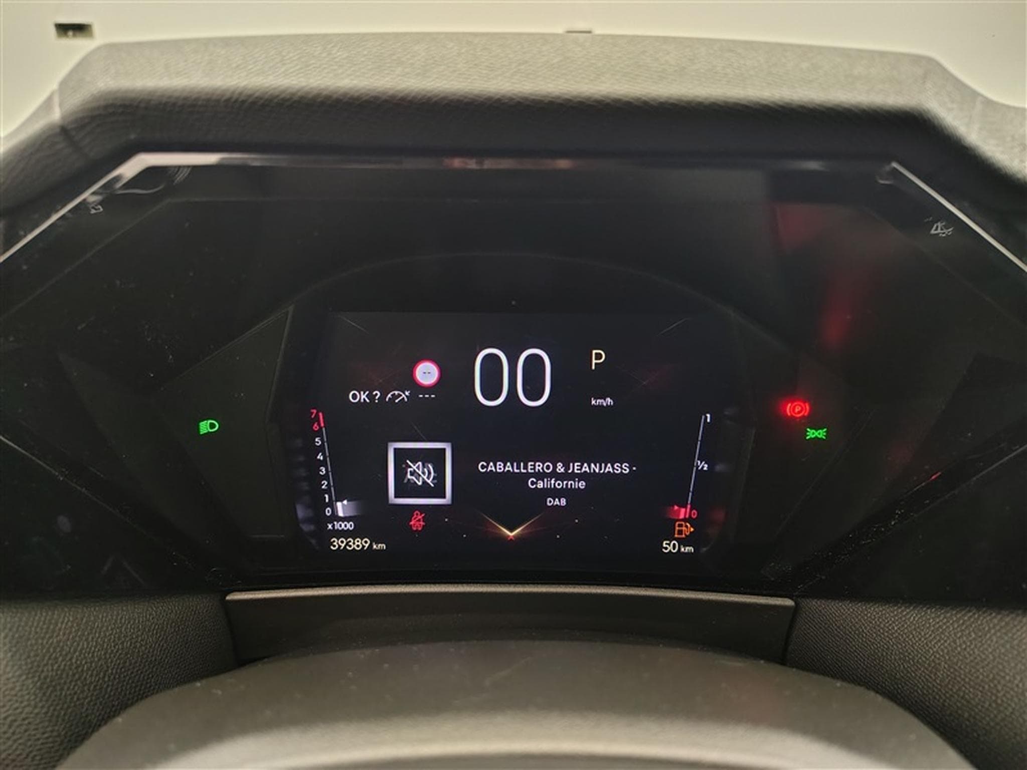 DS Automobiles DS4 1.2 PureTech 130cv EAT8 BASTILLE NAVI / FULL LED (2022) - Photo 10