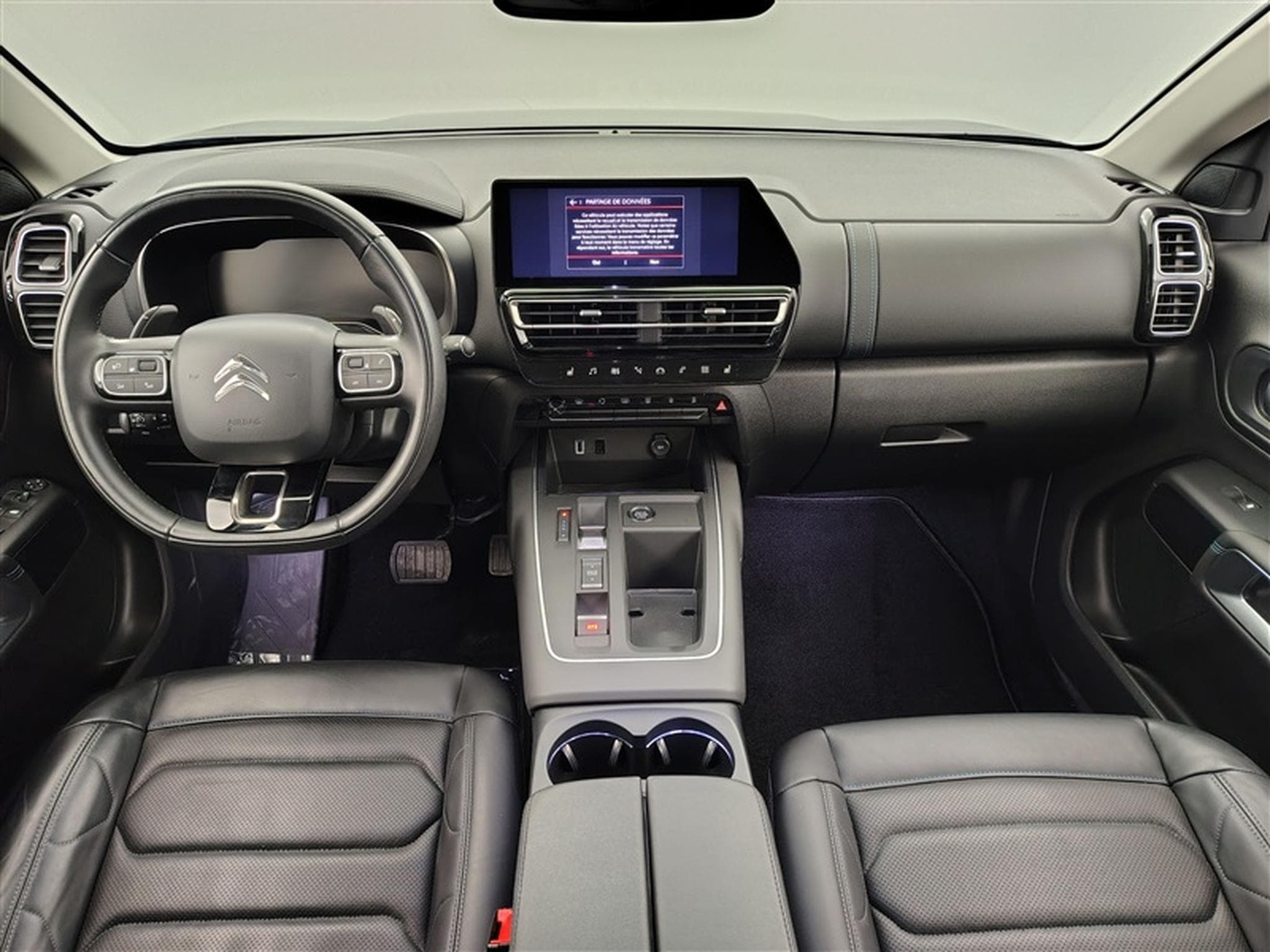 Citroen C5 Aircross 1.5 BlueHDi MAX PACK BLACK + TECHNO NAVI / CUIR / FULL LED (2024) - Foto 8