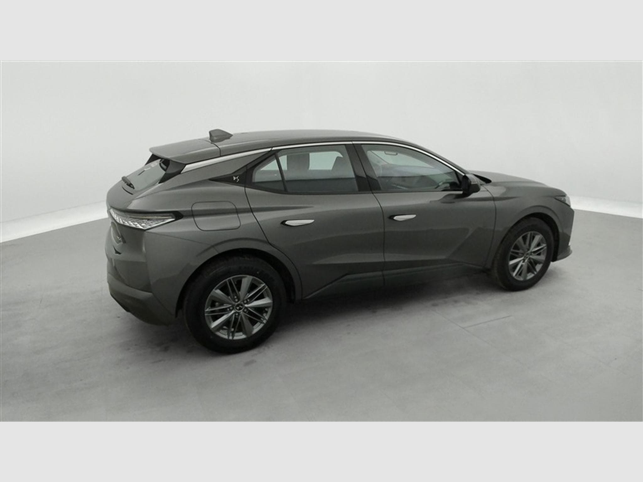 DS Automobiles DS4 1.2 PureTech 130cv EAT8 BASTILLE NAVI / FULL LED (2022) - Photo 25