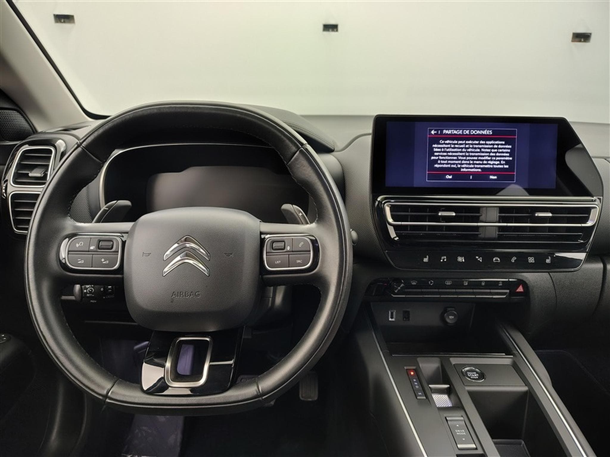 Citroen C5 Aircross 1.5 BlueHDi MAX PACK BLACK + TECHNO NAVI / CUIR / FULL LED (2024) - Foto 9