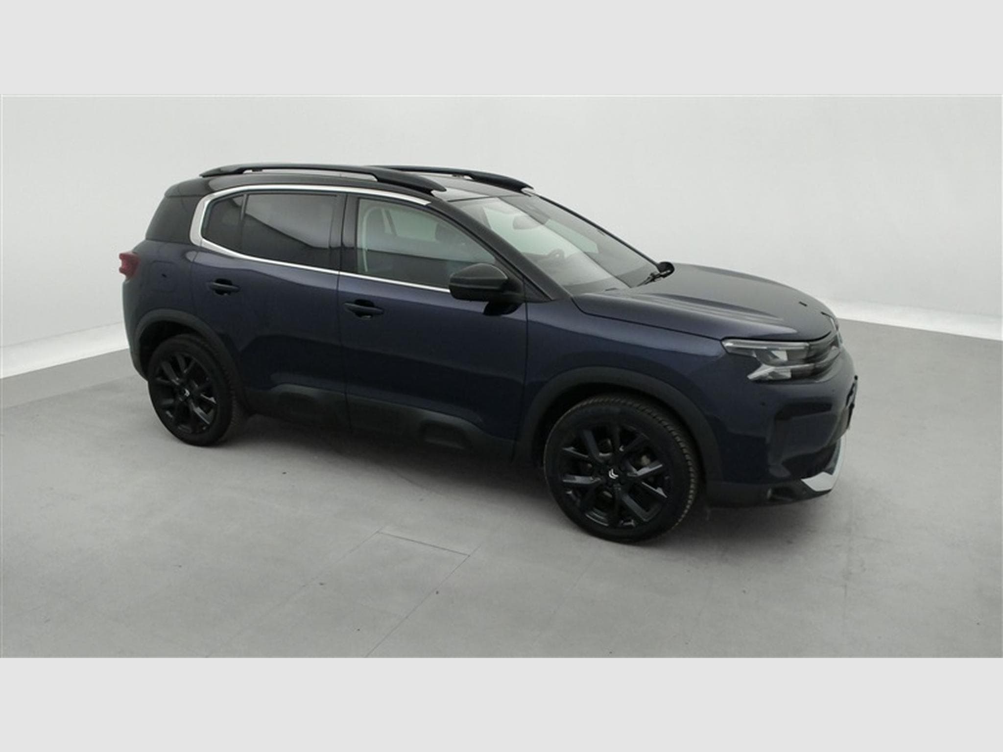 Citroen C5 Aircross 1.5 BlueHDi MAX PACK BLACK + TECHNO NAVI / CUIR / FULL LED (2024) - Foto 24