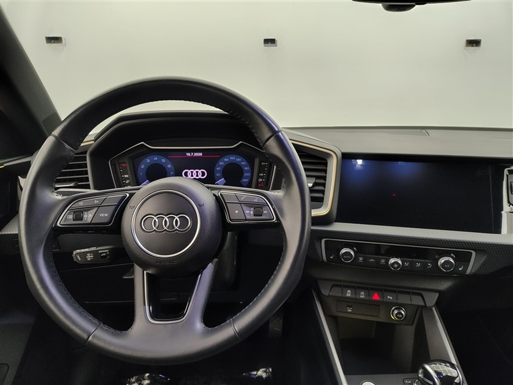 Audi A1 Sportback 30 TFSI S line CUIR/NAVI/FULL LED/JA18 (2020) - Foto 9