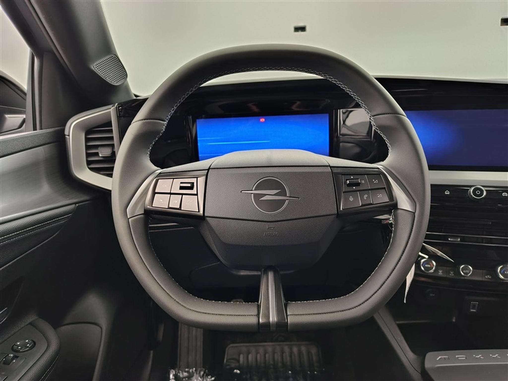 Opel Mokka 1.2 Turbo 136Cv GS CARPLAY / CAMERA / FULL LED (2025) - Photo 9