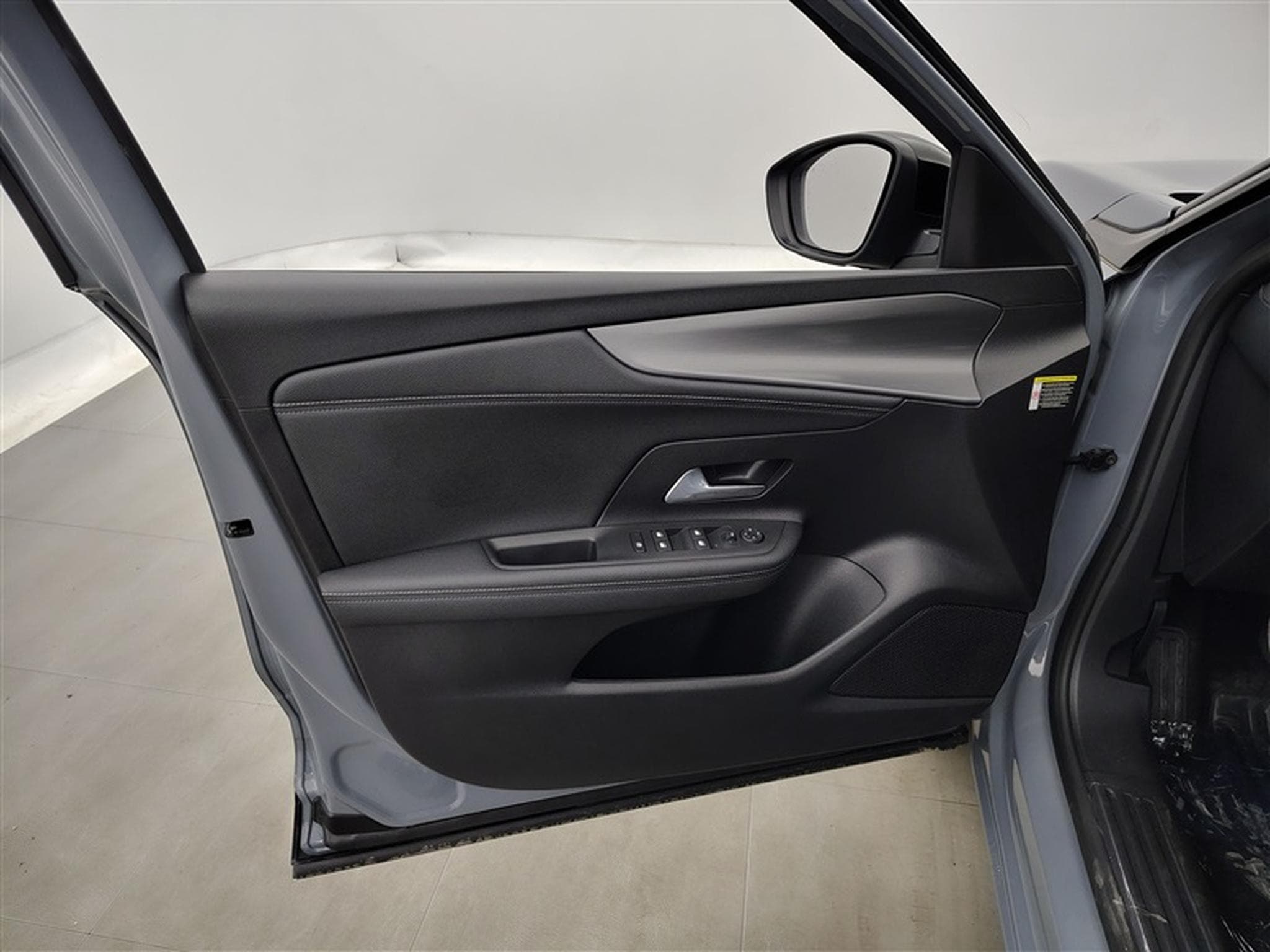 Opel Mokka 1.2 Turbo 136Cv GS CARPLAY / CAMERA / FULL LED (2025) - Photo 17