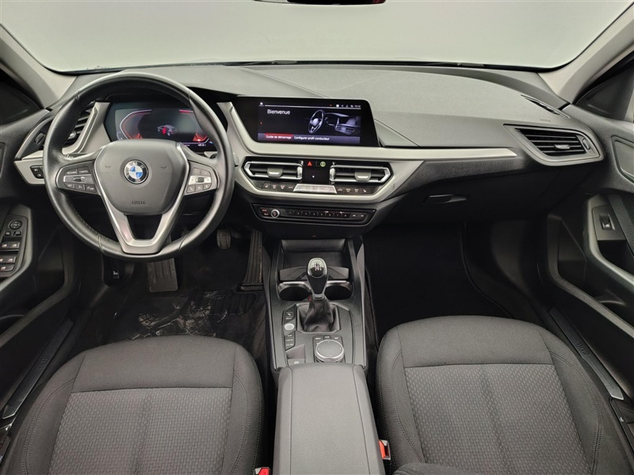 BMW 116 i Business Line NAVI / FULL LED / ALU / PDC (2021) - Photo 8