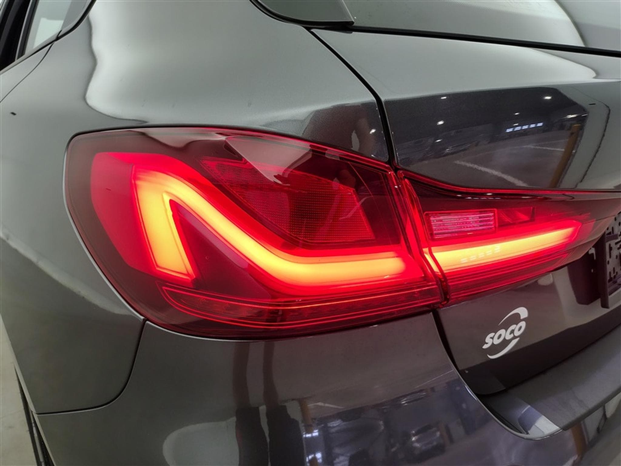 BMW 116 i Business Line NAVI / FULL LED / ALU / PDC (2021) - Photo 16