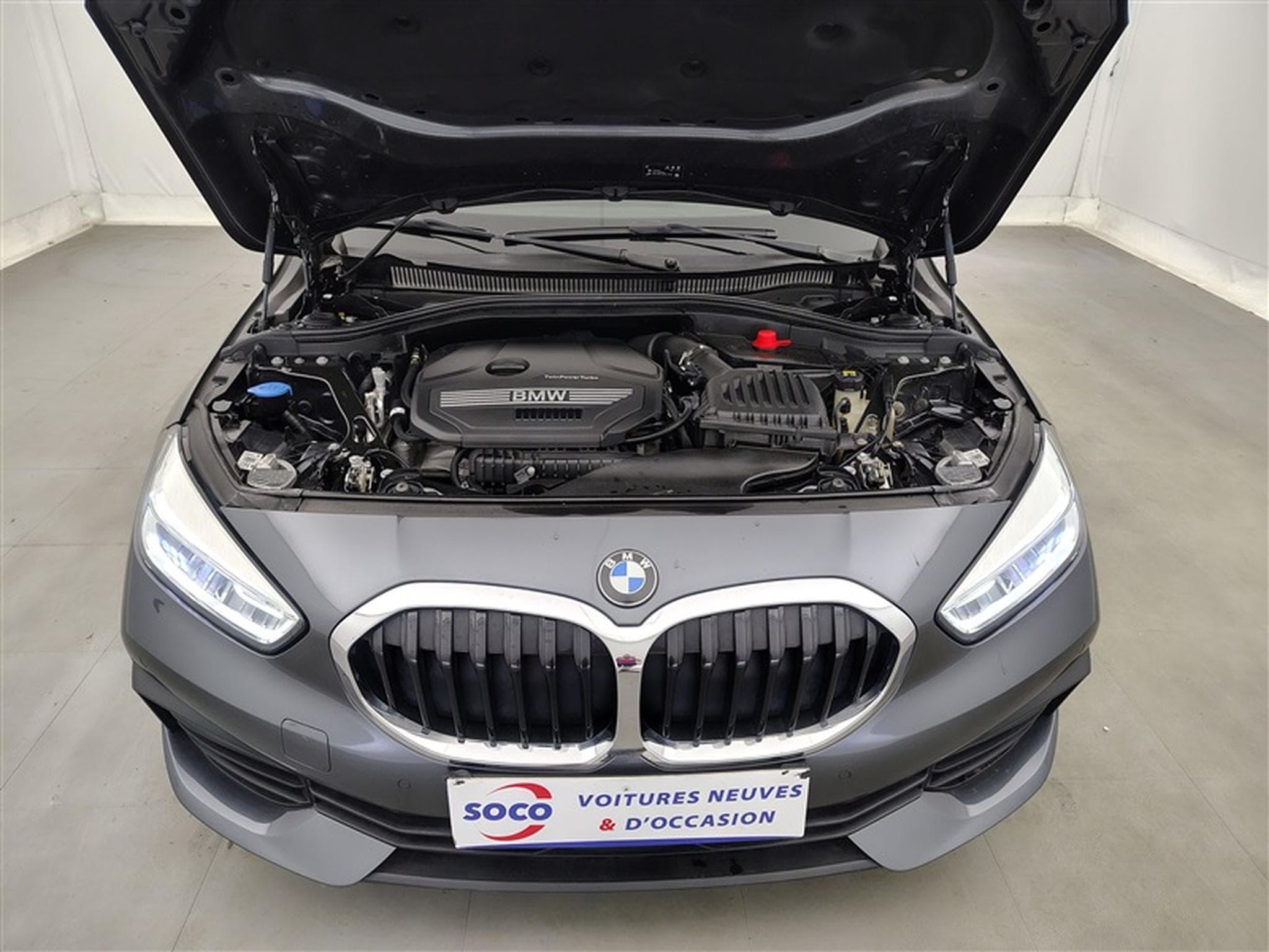BMW 116 i Business Line NAVI / FULL LED / ALU / PDC (2021) - Photo 19