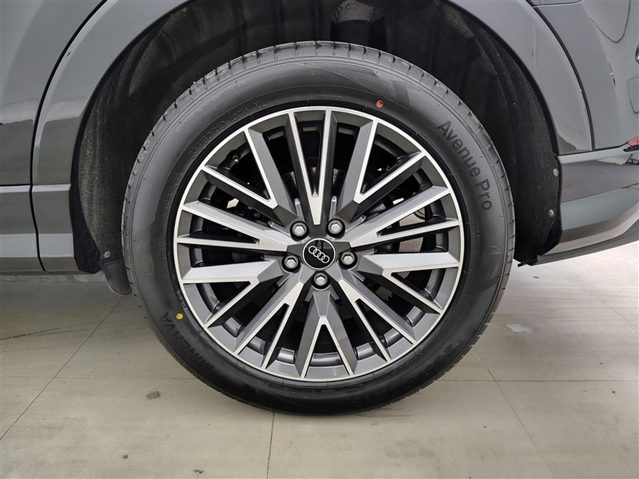 Audi Q3 35 TFSI S-line **NAVI/CAM/ALCANTARA/AUTO** (2023) - Foto 6
