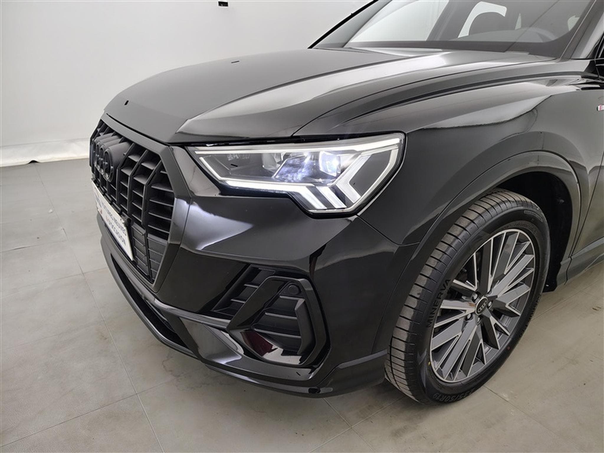 Audi Q3 35 TFSI S-line **NAVI/CAM/ALCANTARA/AUTO** (2023) - Foto 15