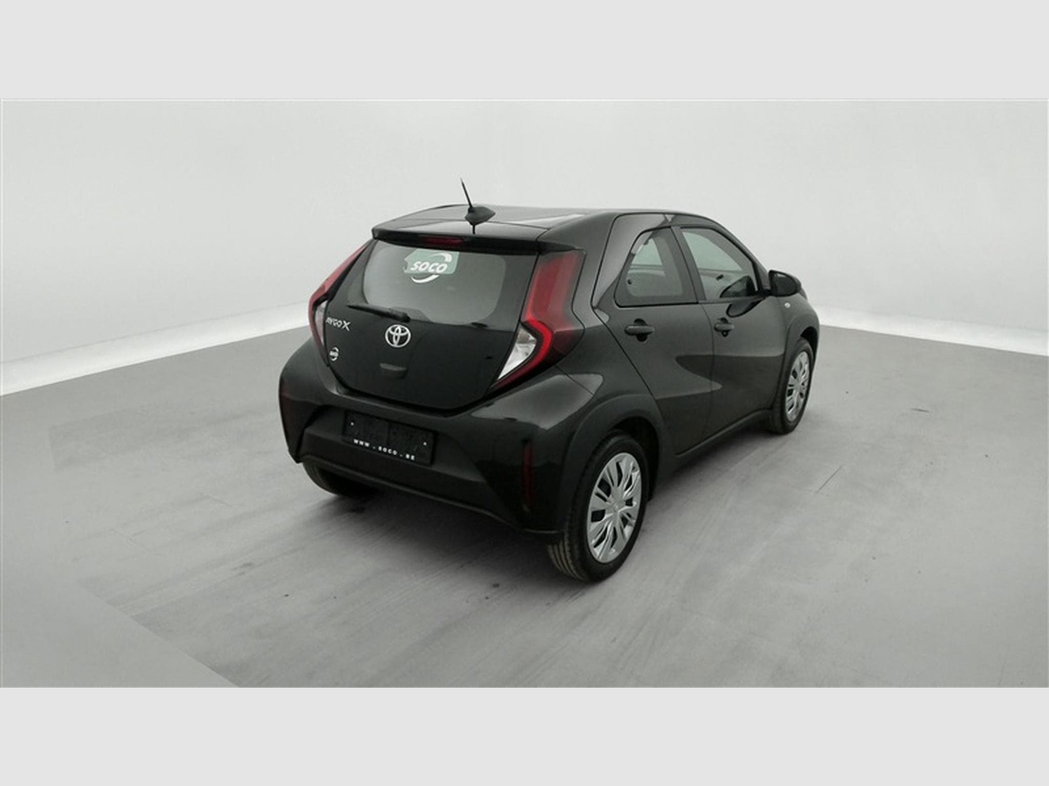 Toyota Aygo 1.0i VVT-i Play CARPLAY / CAMERA (2024) - Foto 25