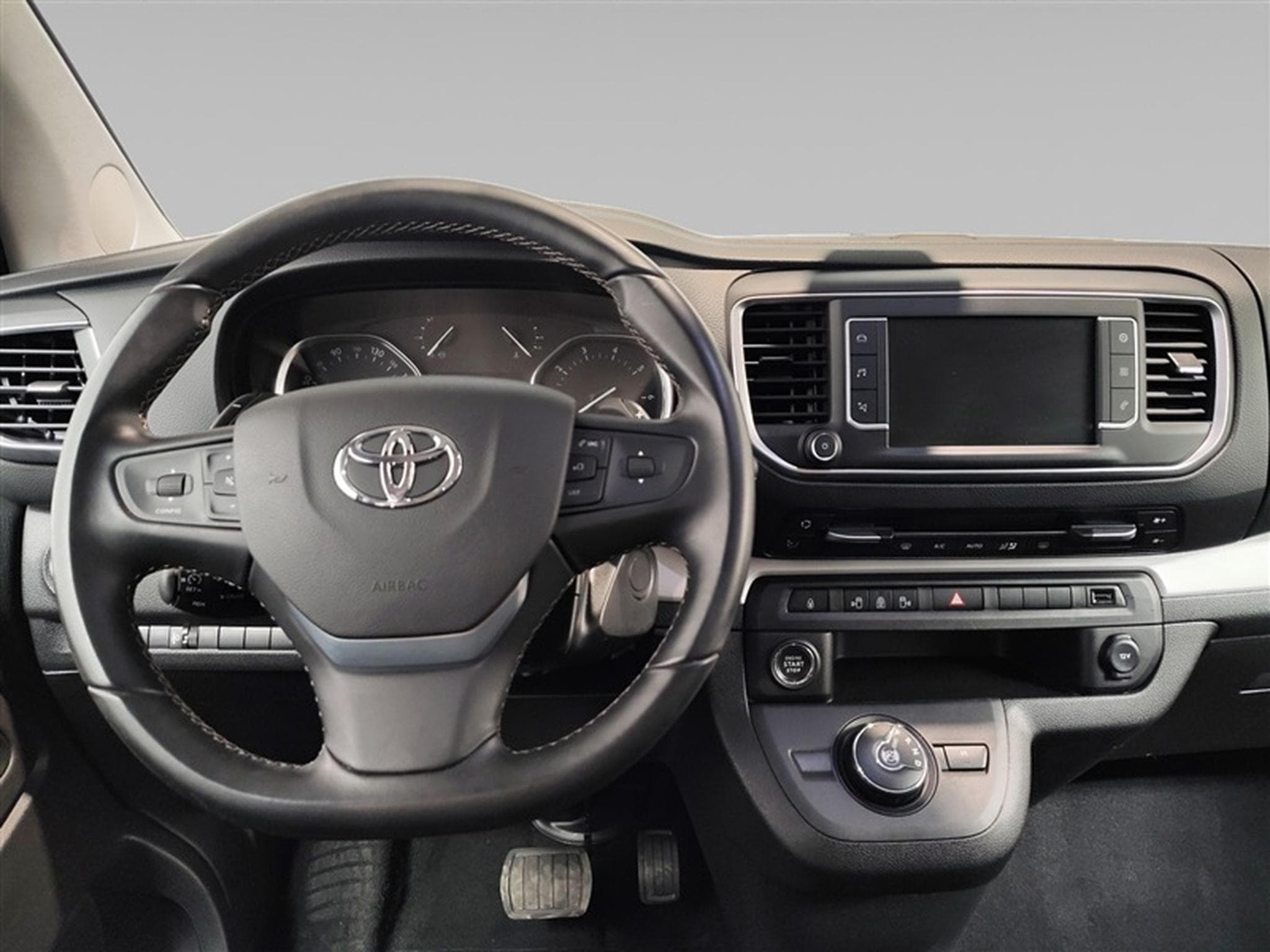 Toyota Proace Auto VIP 6 Pl LONG Cuir / Navi CarPlay / PDC / Caméra /... (2024) - Foto 9
