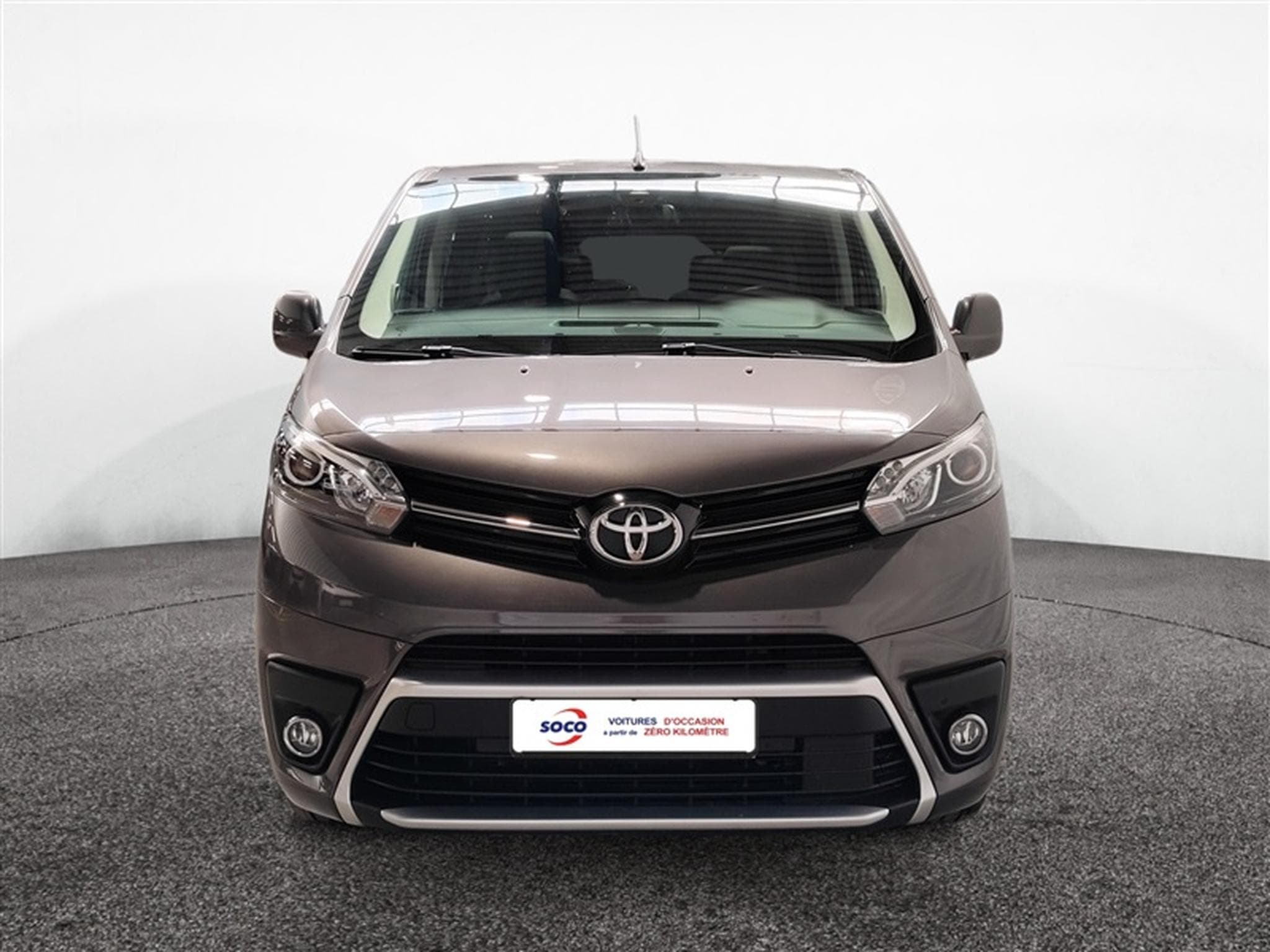 Toyota Proace Auto VIP 6 Pl LONG Cuir / Navi CarPlay / PDC / Caméra /... (2024) - Foto 5