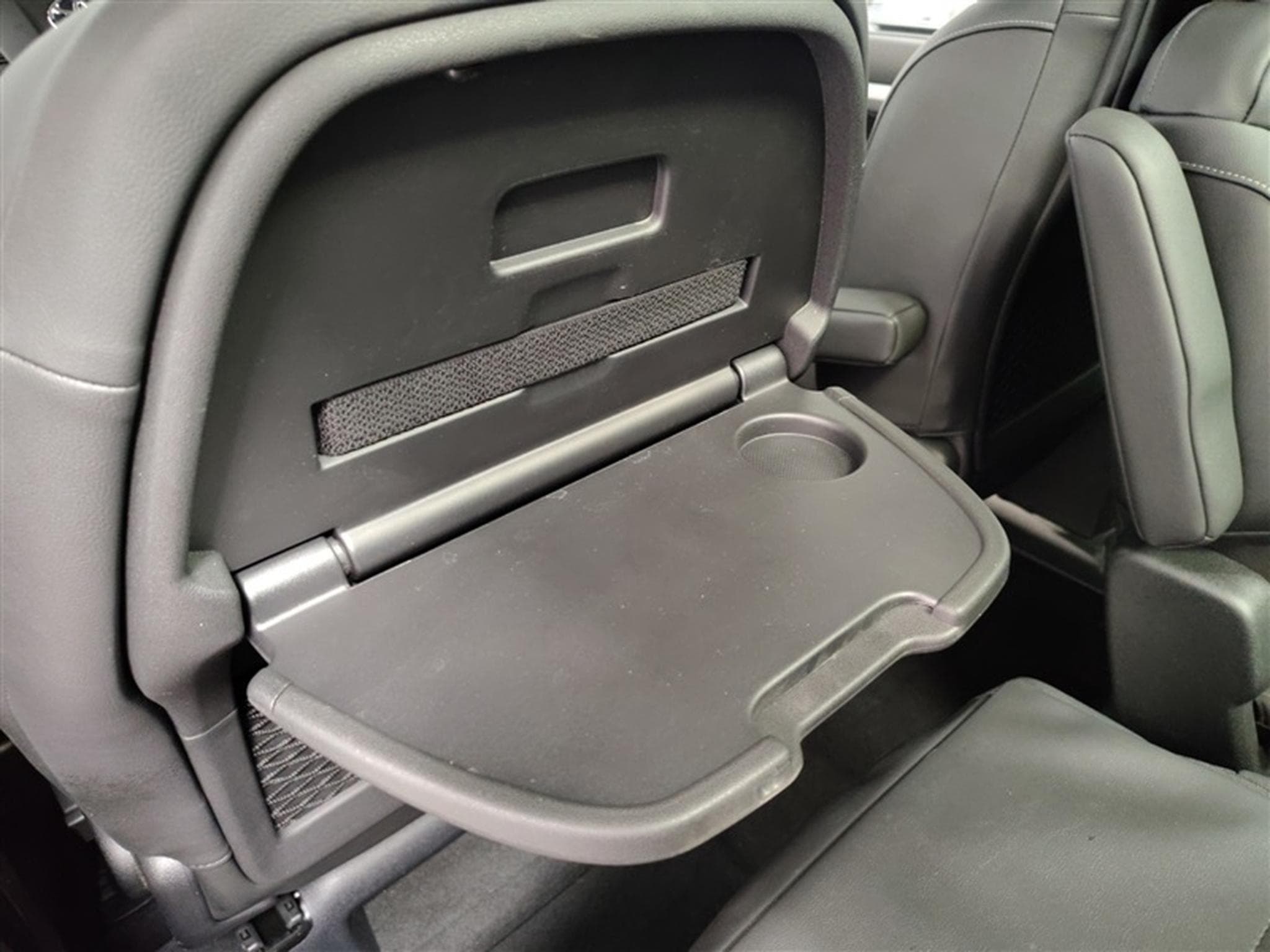 Toyota Proace Auto VIP 6 Pl LONG Cuir / Navi CarPlay / PDC / Caméra /... (2024) - Foto 18