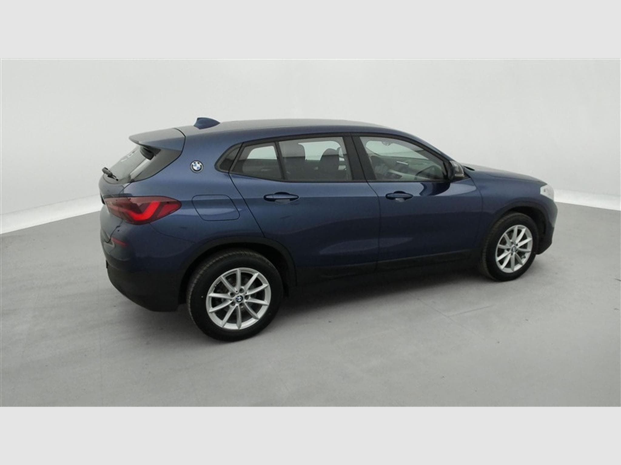 BMW X2 1.5 d sDrive16 Business NAVI/FULL LED/JA17 (2021) - Photo 23