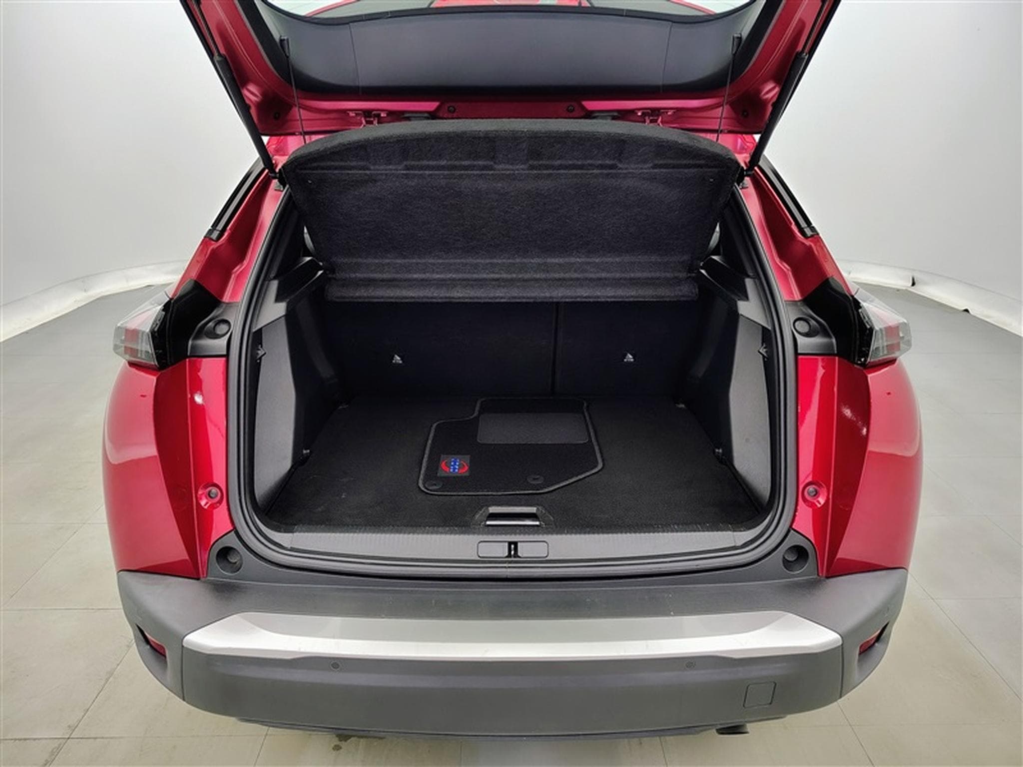Peugeot 2008 1.2 PureTech Active S&S (EU6.3) (2021) - Photo 14
