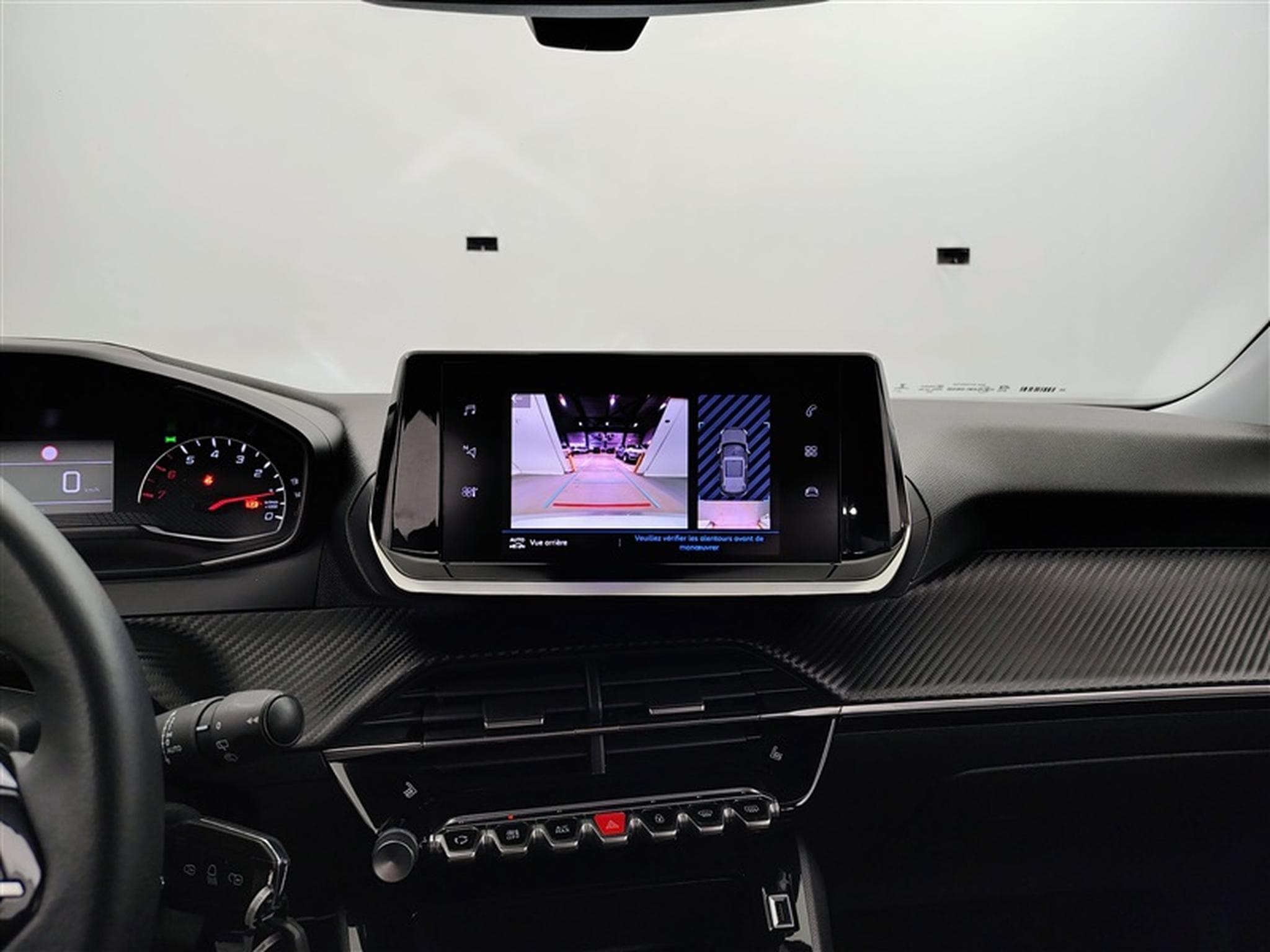 Peugeot 2008 1.2 PureTech Active S&S (EU6.3) (2021) - Photo 17