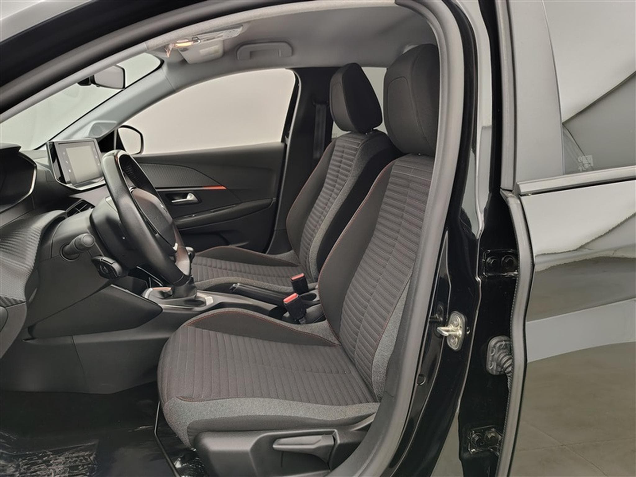 Peugeot 208 1.5 HDi Allure **NAVI/FULL LED/CAMERA** (2020) - Foto 7