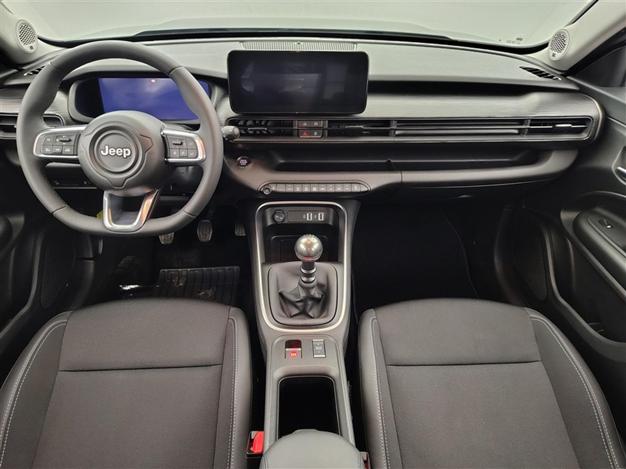 Jeep Avenger 1.2 Turbo 100cv Altitude NAVI / FULL LED / CUIR PARTIEL /CAM (2025) - Photo 8