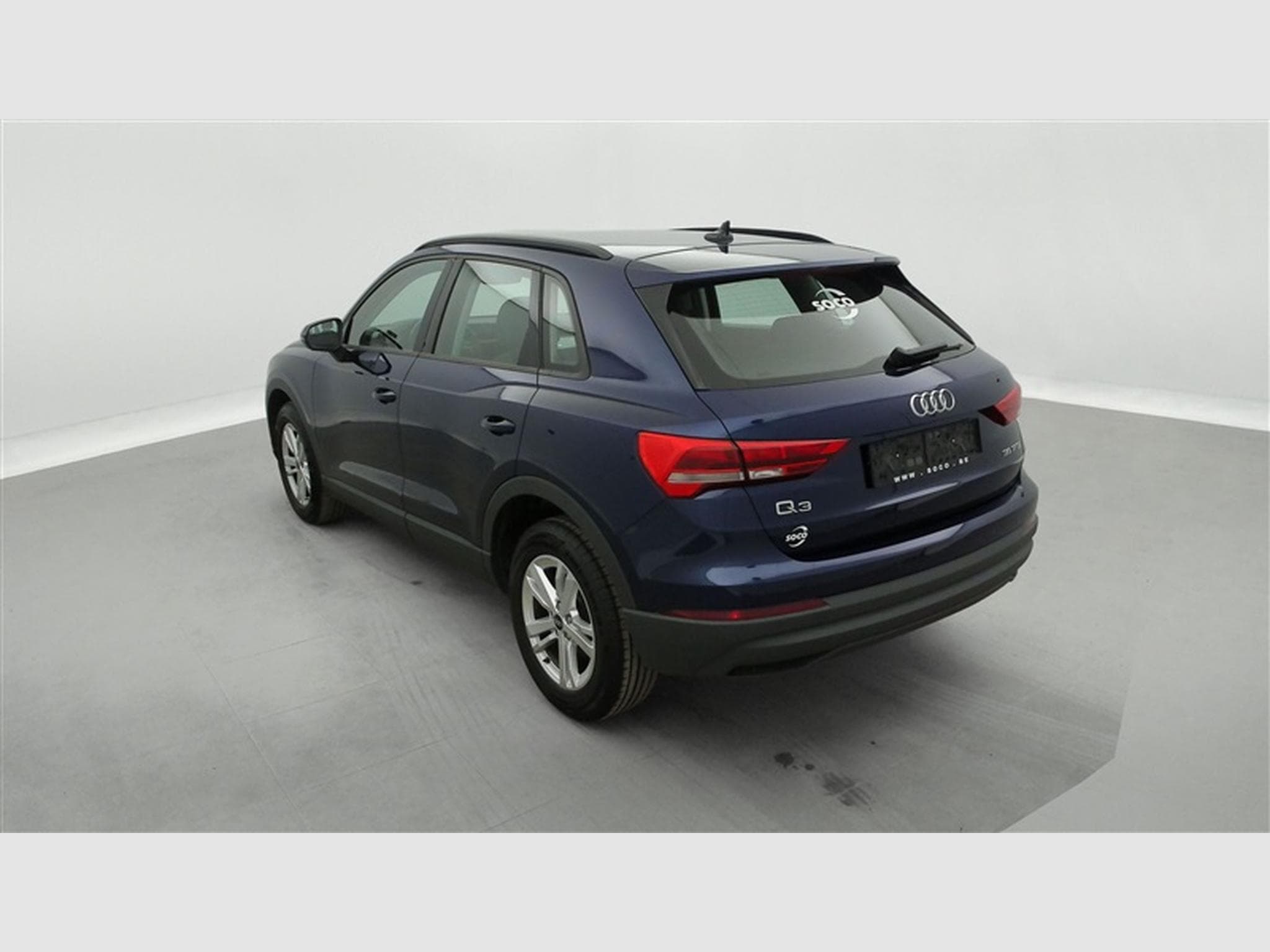 Audi Q3 35 TFSI Business plus Edition  S tronic (2023) - Foto 2