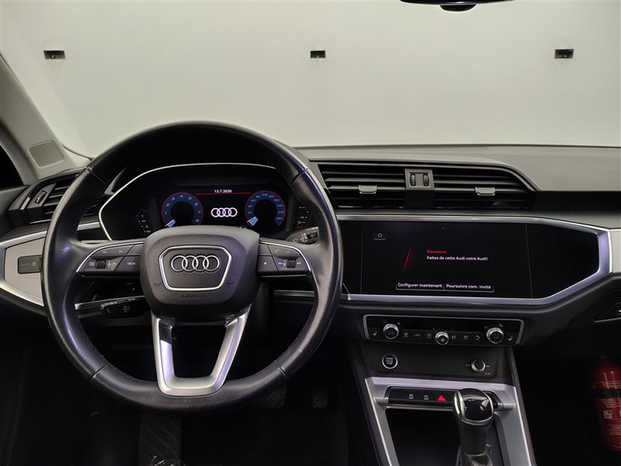 Audi Q3 35 TFSI Business plus Edition  S tronic (2023) - Foto 9