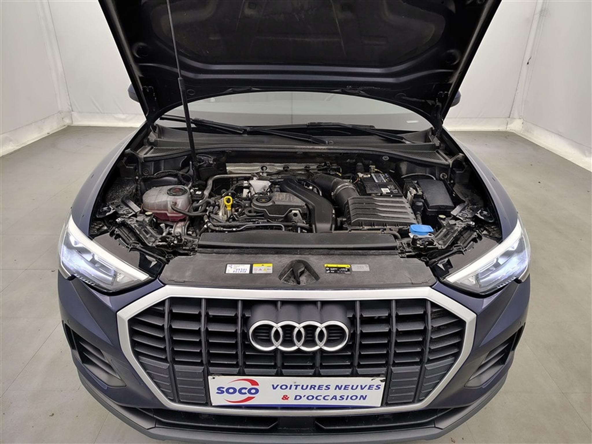 Audi Q3 35 TFSI Business plus Edition  S tronic (2023) - Foto 19