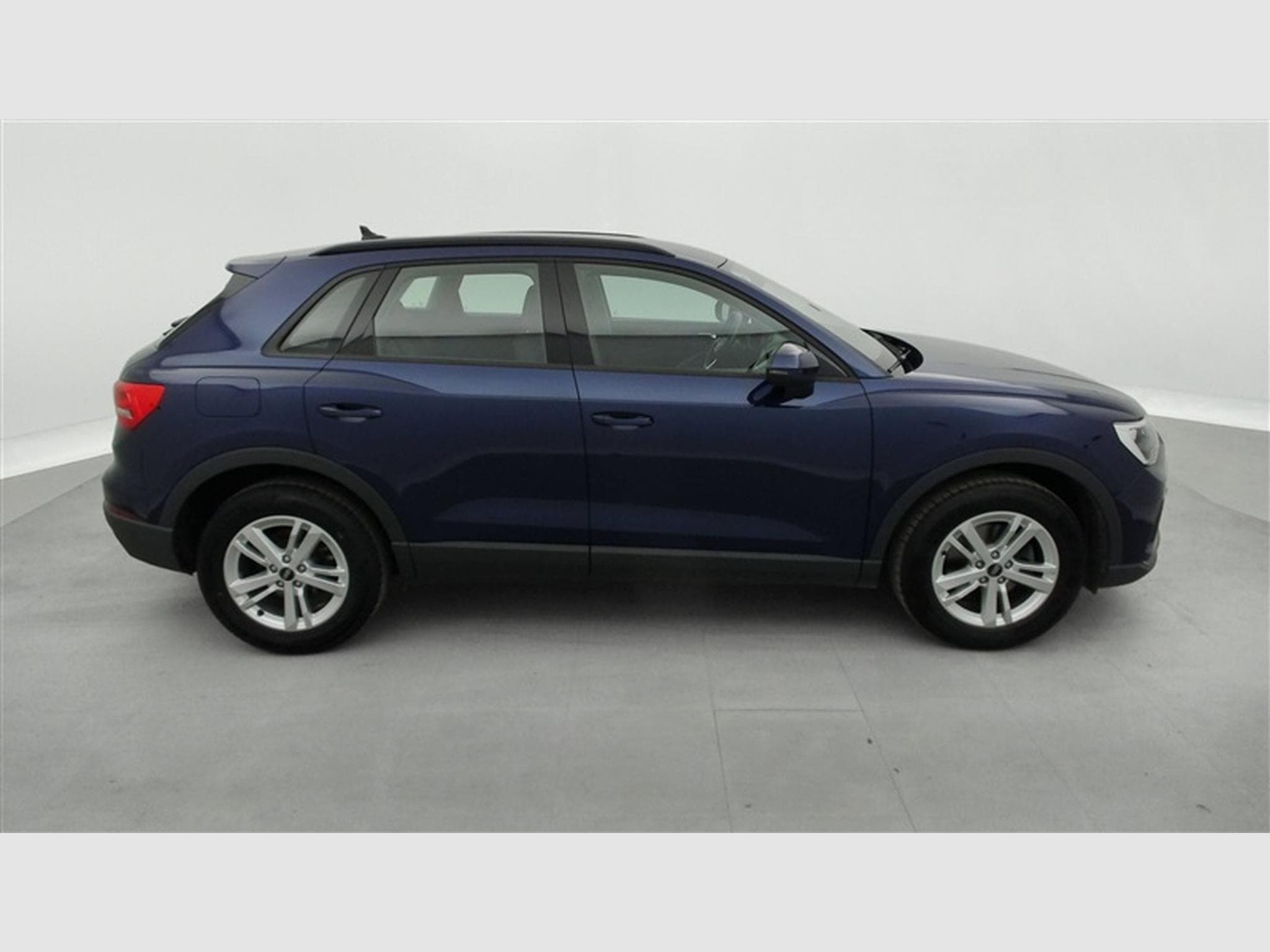 Audi Q3 35 TFSI Business plus Edition  S tronic (2023) - Foto 24