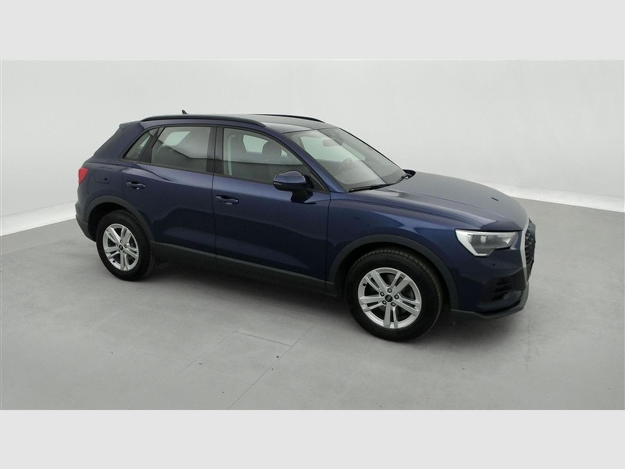 Audi Q3 35 TFSI Business plus Edition  S tronic (2023) - Foto 23