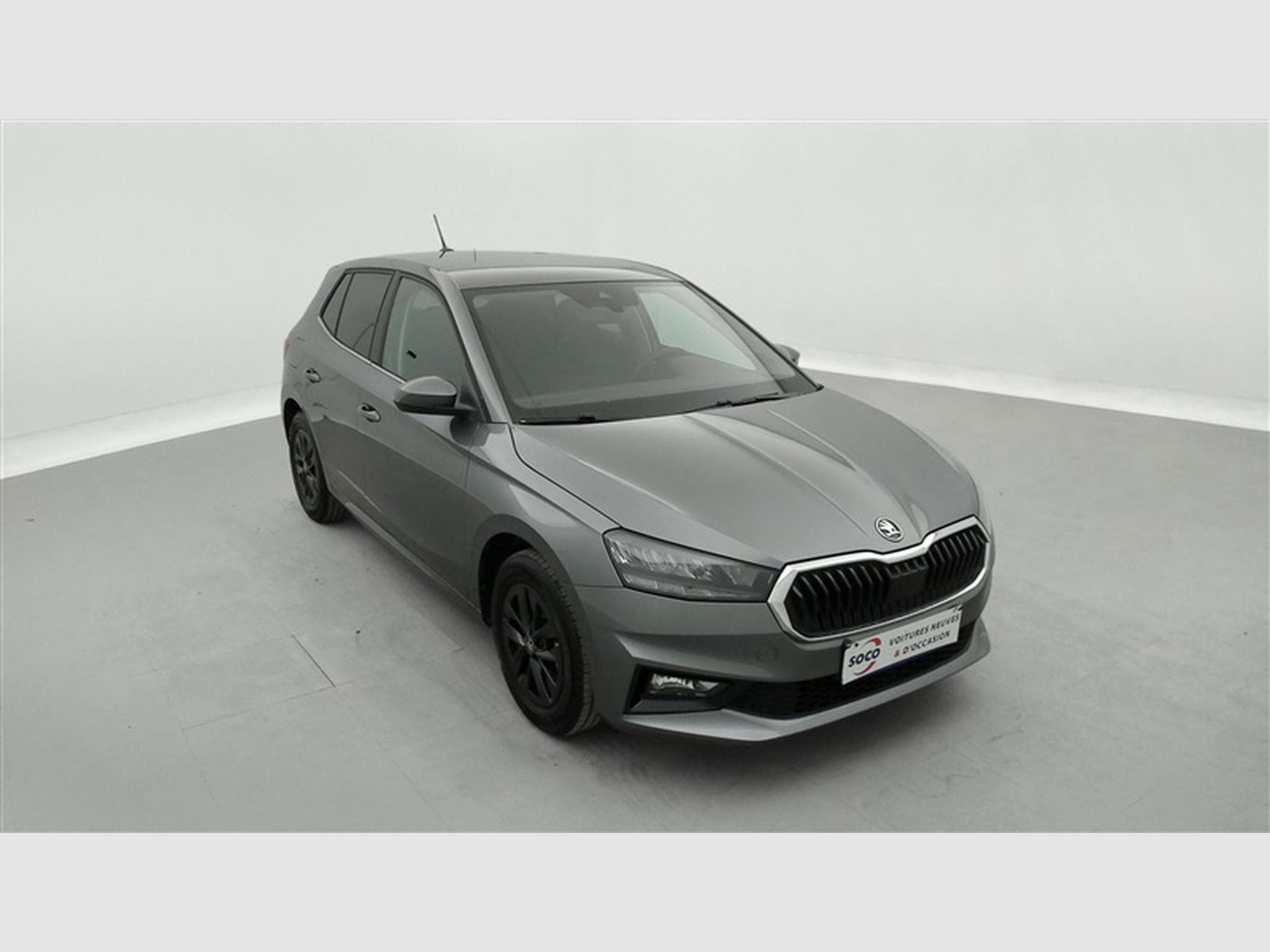 Skoda Fabia 1.0 TSI 95cv Selection CARPLAY / FULL LED / PDC AR / JA 15" (2025) - Foto 22