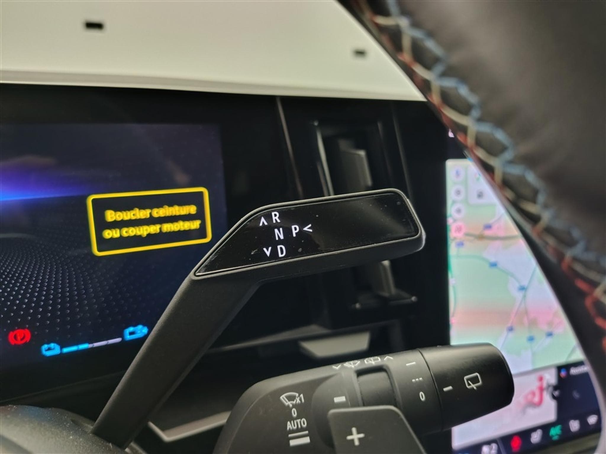 Renault Espace E-Tech FHEV 200 Esprit Alpine 7PL / NAVI / FULL LED / ALU (2024) - Foto 12
