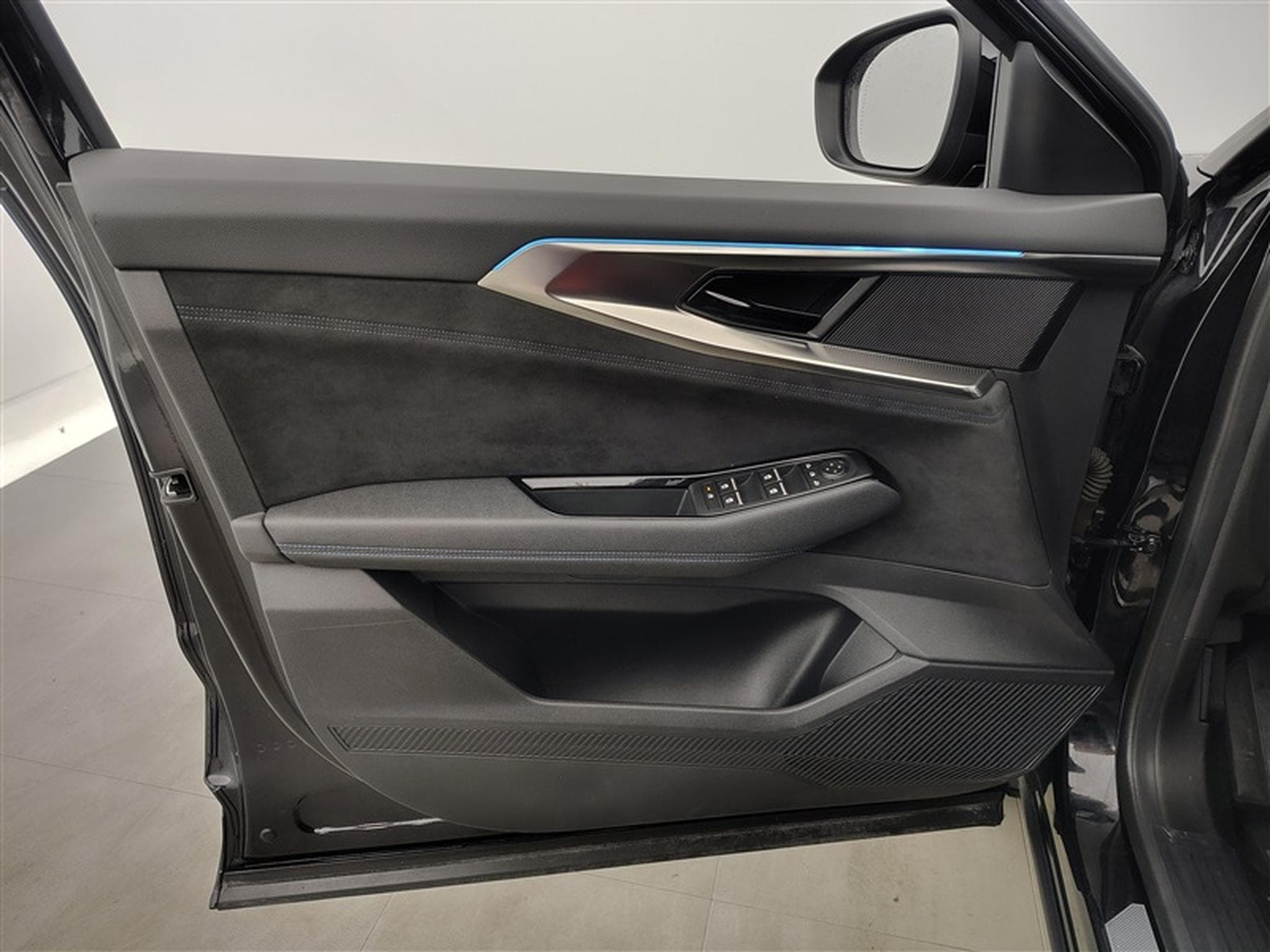 Renault Espace E-Tech FHEV 200 Esprit Alpine 7PL / NAVI / FULL LED / ALU (2024) - Foto 16