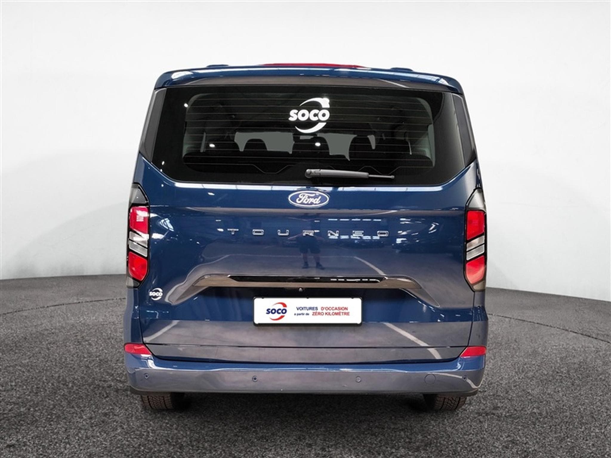 Ford Tourneo 2.0 TDCi 136cv L2H1 9pl. NAVI / CLIM AUTO / CAMERA / JA 17" (2024) - Foto 5