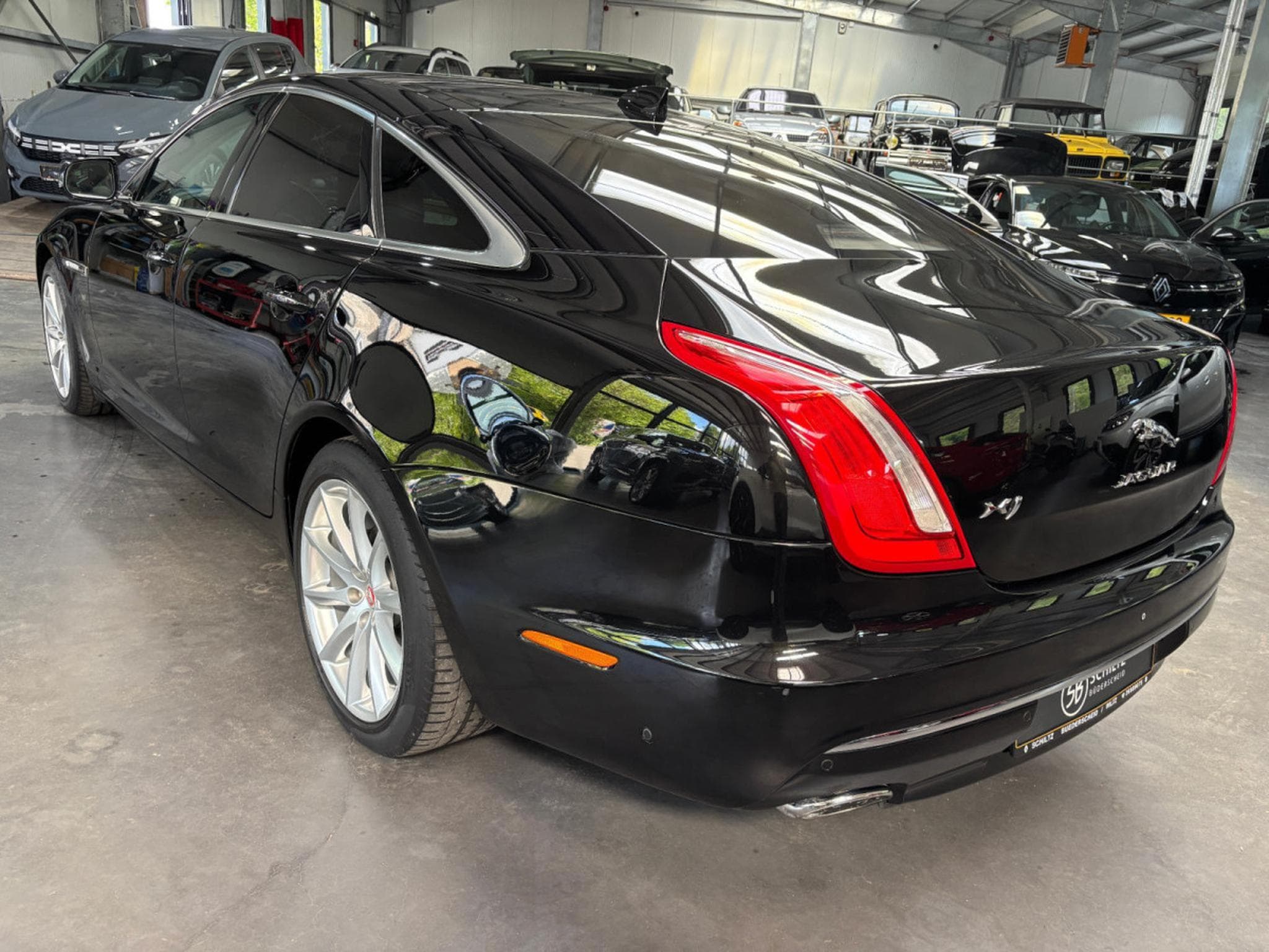 Jaguar XJ V6 3.0 Diesel 300HP (2019) - Photo 5