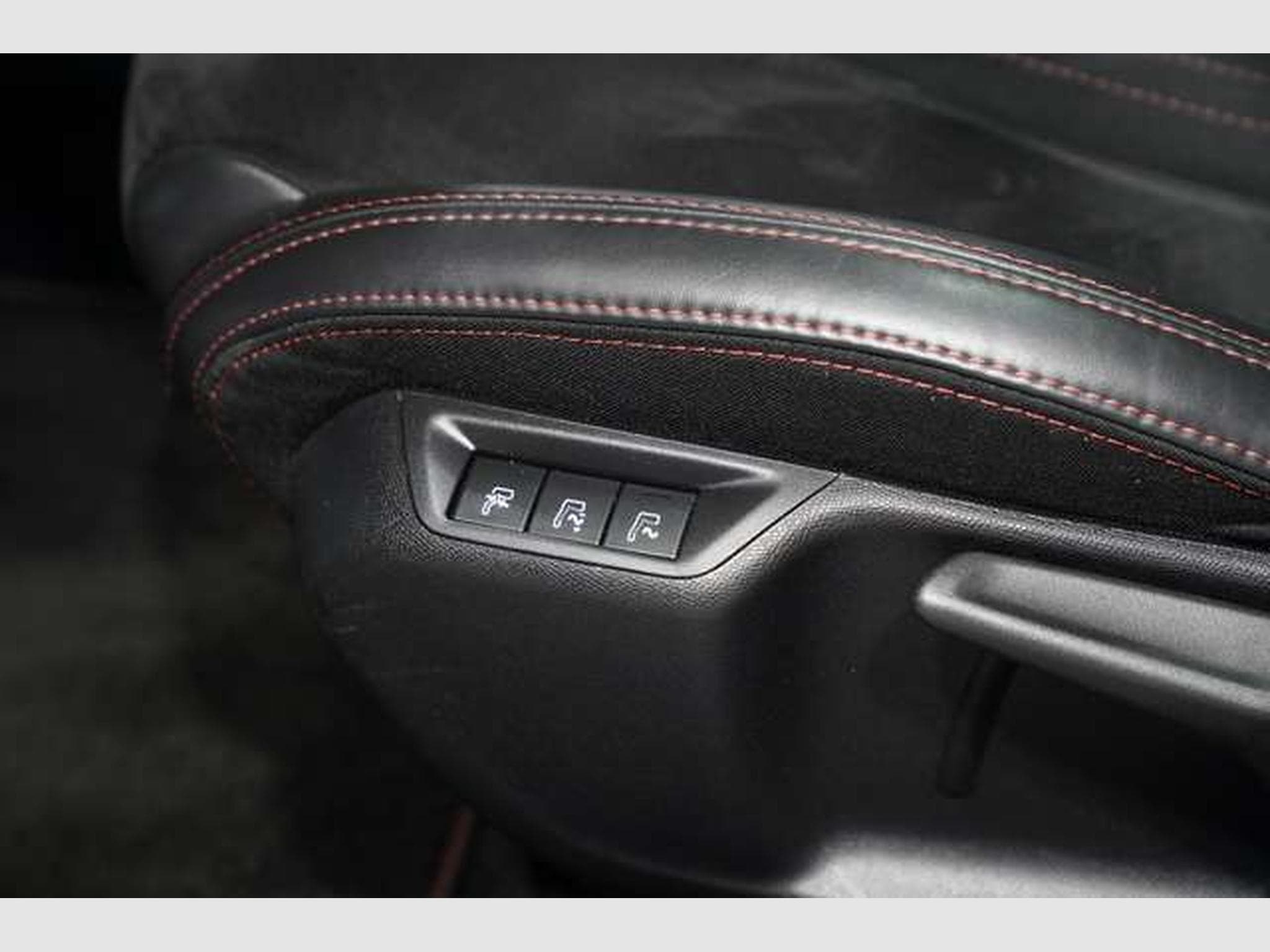 Peugeot 308 GT *Sport-Paket *Pano *Alcantara *HiFi (2016) - Photo 30