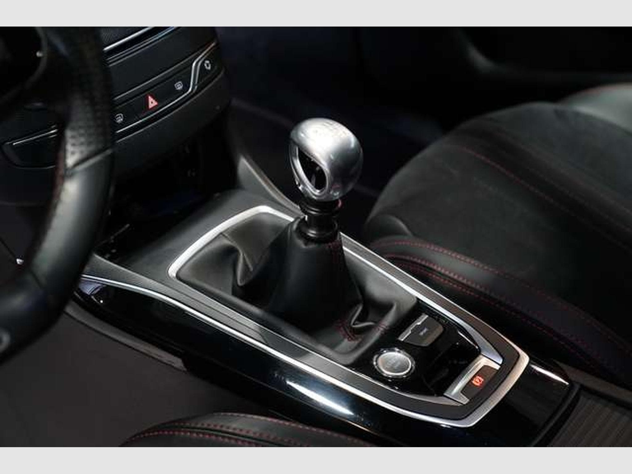 Peugeot 308 GT *Sport-Paket *Pano *Alcantara *HiFi (2016) - Photo 36