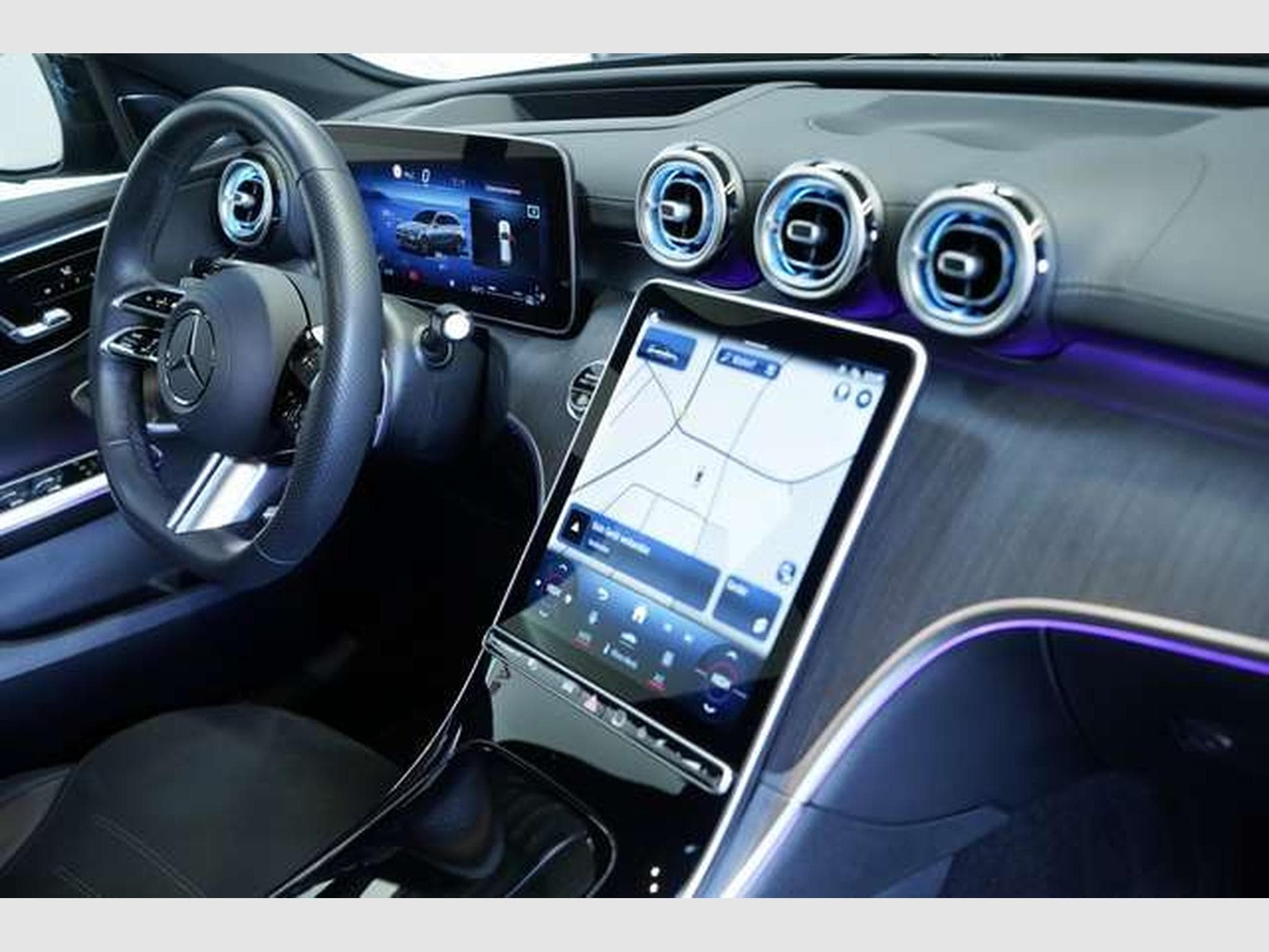 Mercedes C 300 T d AMG Line *2.HD*19*Distr.*Pano*Digital (2024) - Photo 11