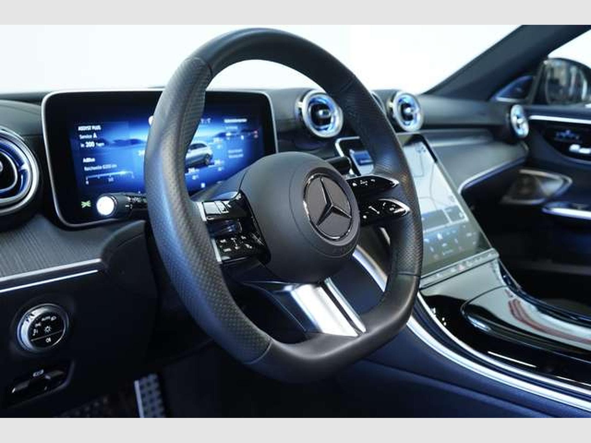 Mercedes C 300 T d AMG Line *2.HD*19*Distr.*Pano*Digital (2024) - Photo 20