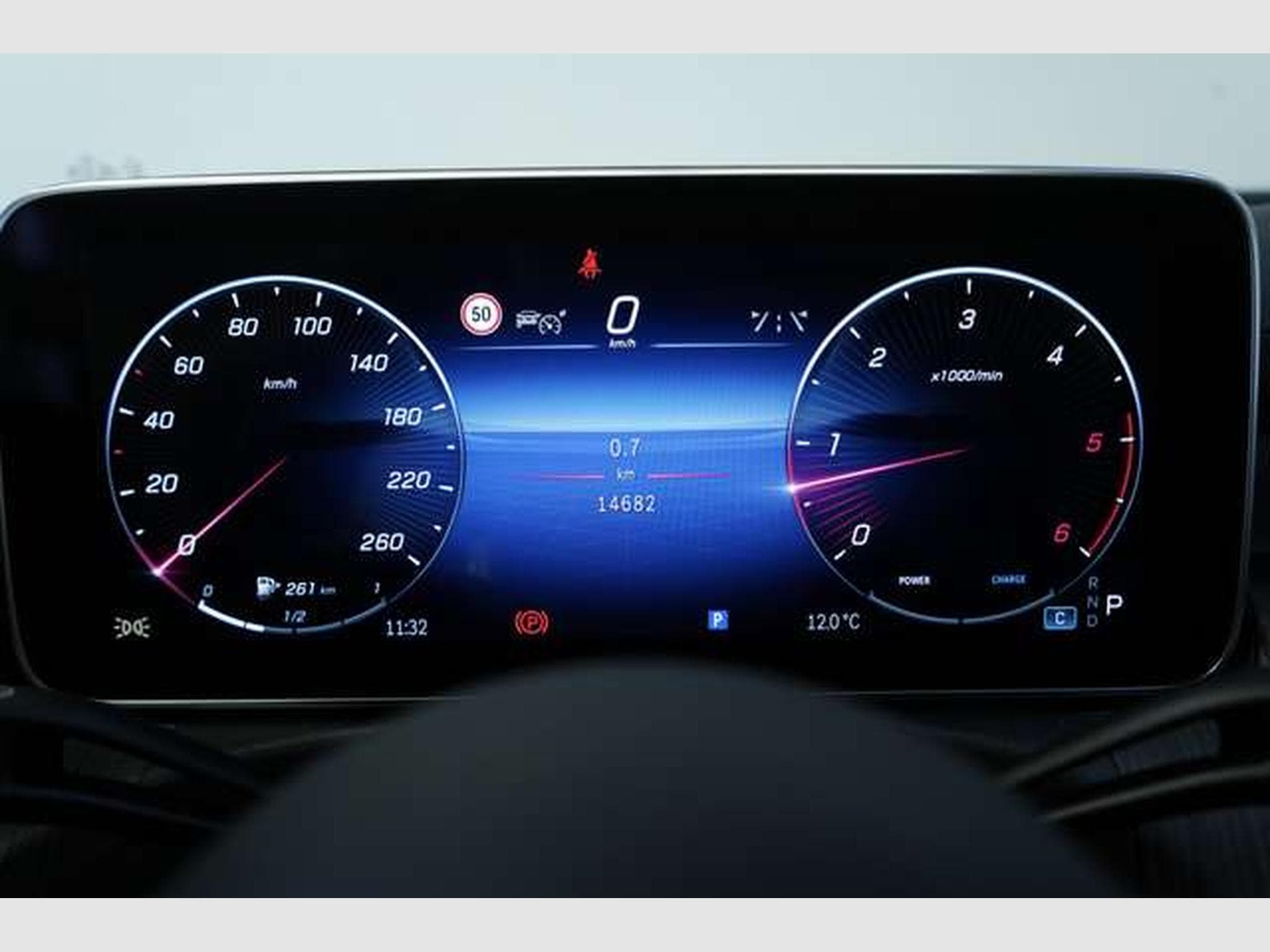 Mercedes C 300 T d AMG Line *2.HD*19*Distr.*Pano*Digital (2024) - Photo 28