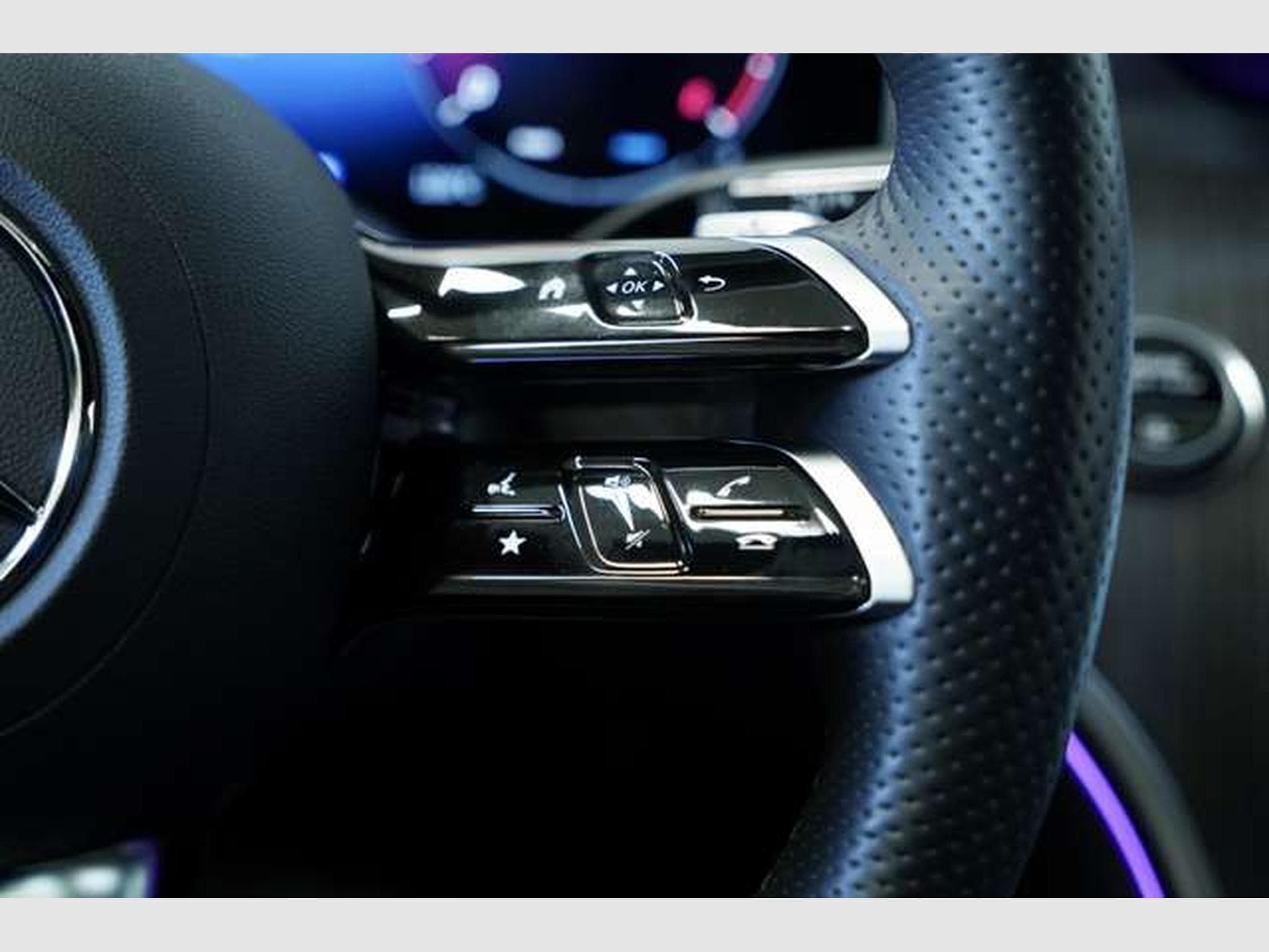 Mercedes C 300 T d AMG Line *2.HD*19*Distr.*Pano*Digital (2024) - Photo 42