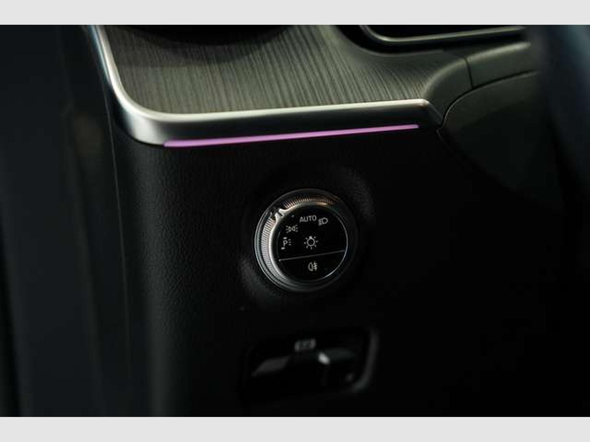 Mercedes C 300 d T AMG Line *2.H *19*Distr.*Digital*Pano (2024) - Photo 25