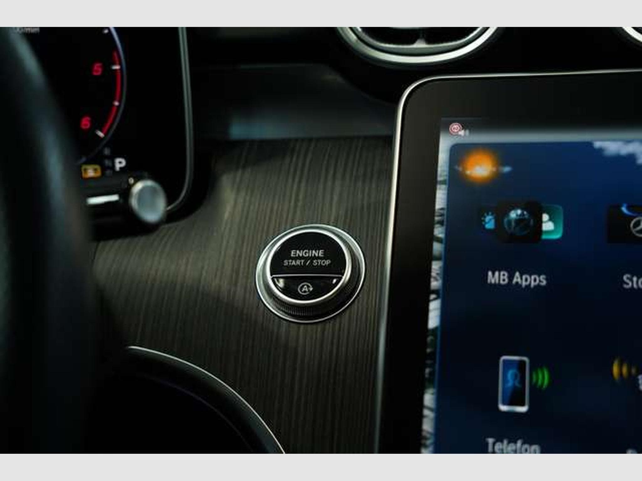Mercedes C 300 d T AMG Line *2.H *19*Distr.*Digital*Pano (2024) - Photo 37