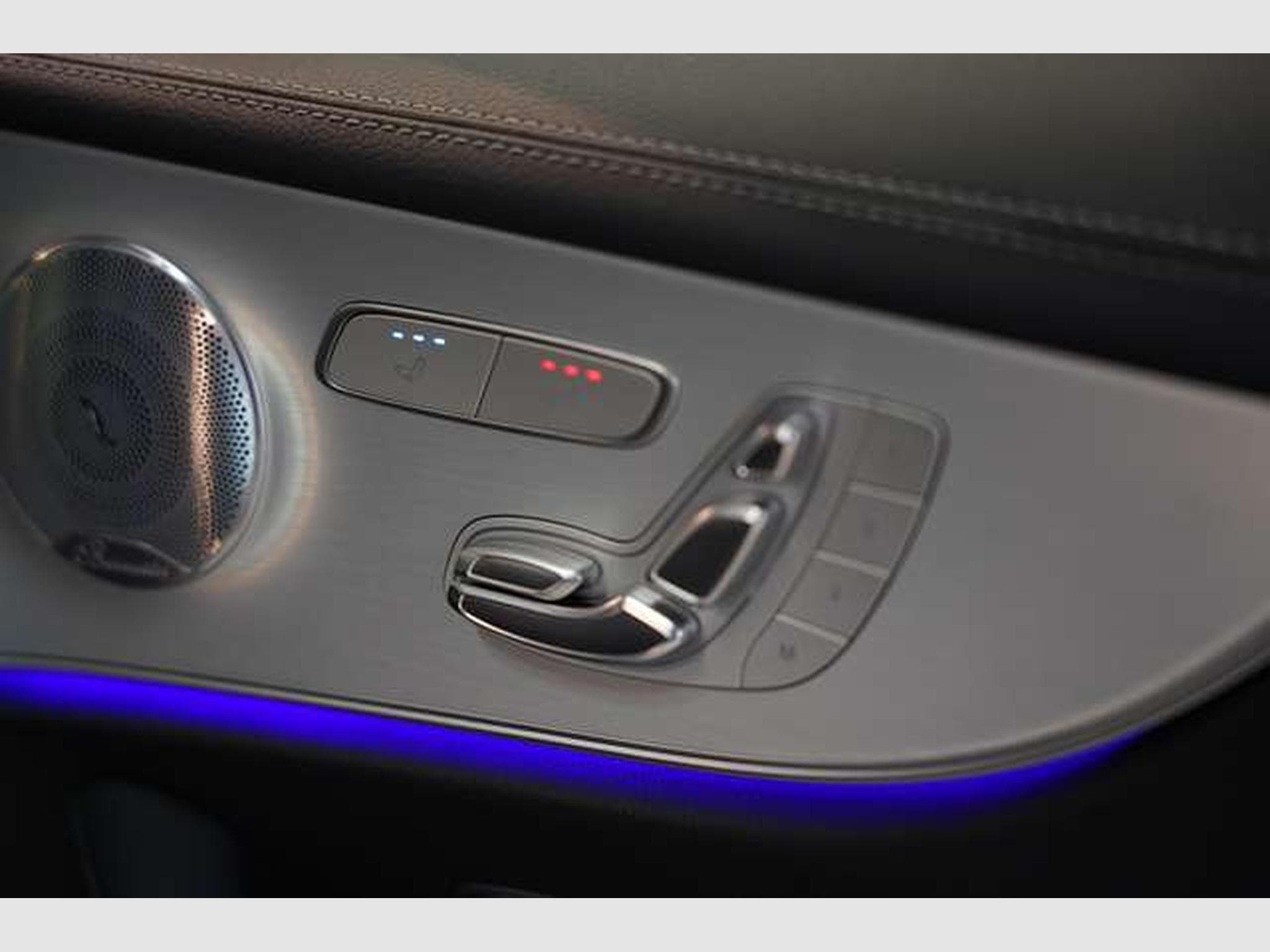 Mercedes E 53 AMG Coupé 4M *2.H *20 *Pano *H-UP *Memory (2019) - Photo 27