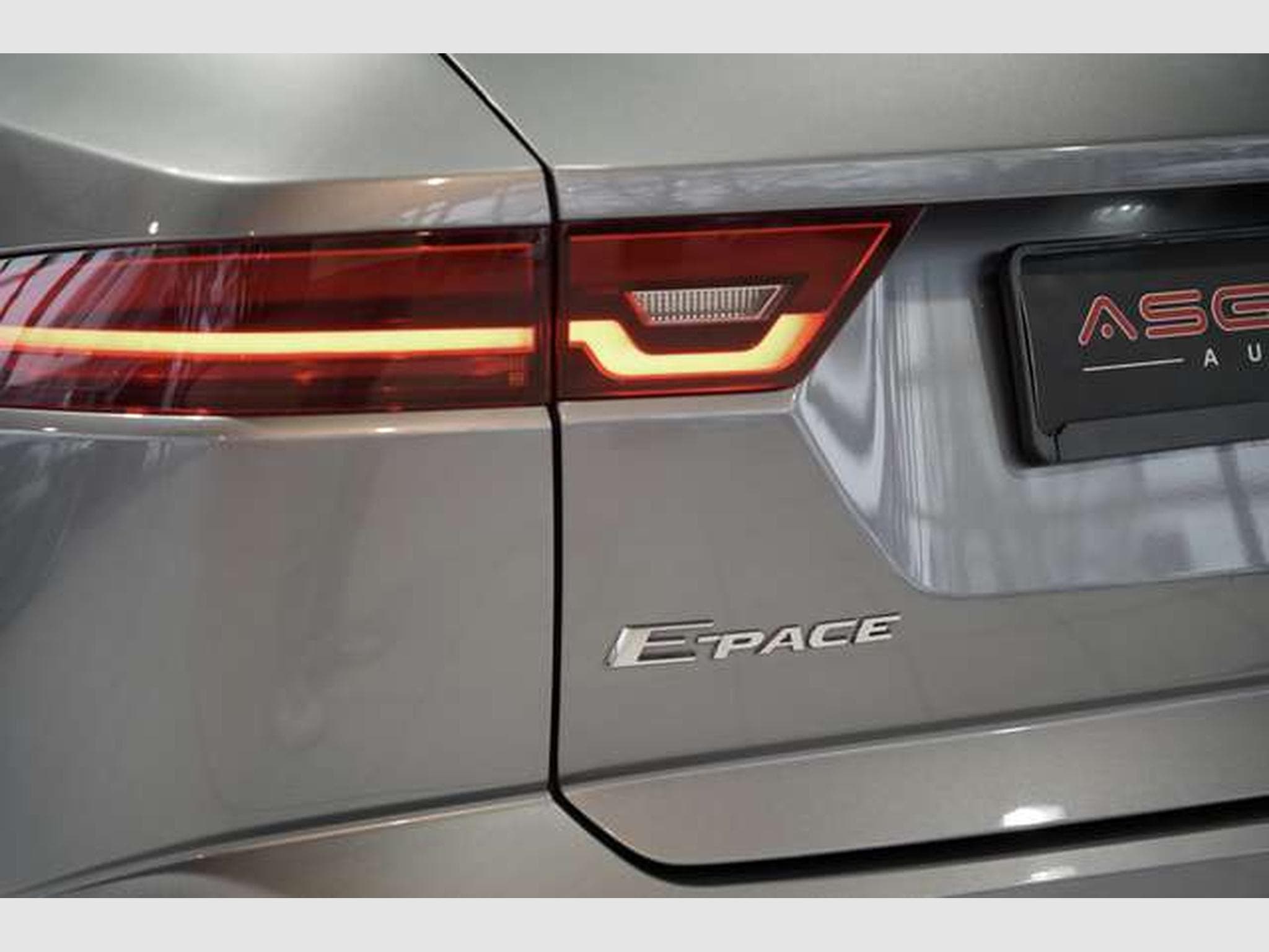 Jaguar E-Pace *2.H *360° *Pano *Memory (2022) - Photo 10