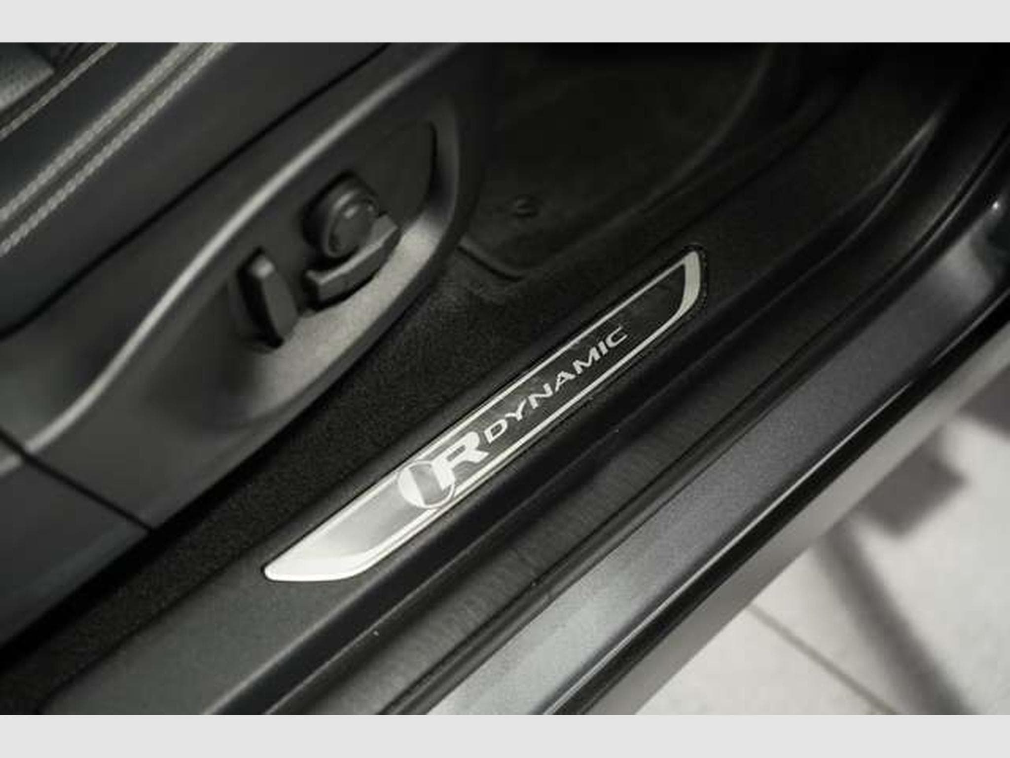 Jaguar E-Pace *2.H *360° *Pano *Memory (2022) - Photo 16