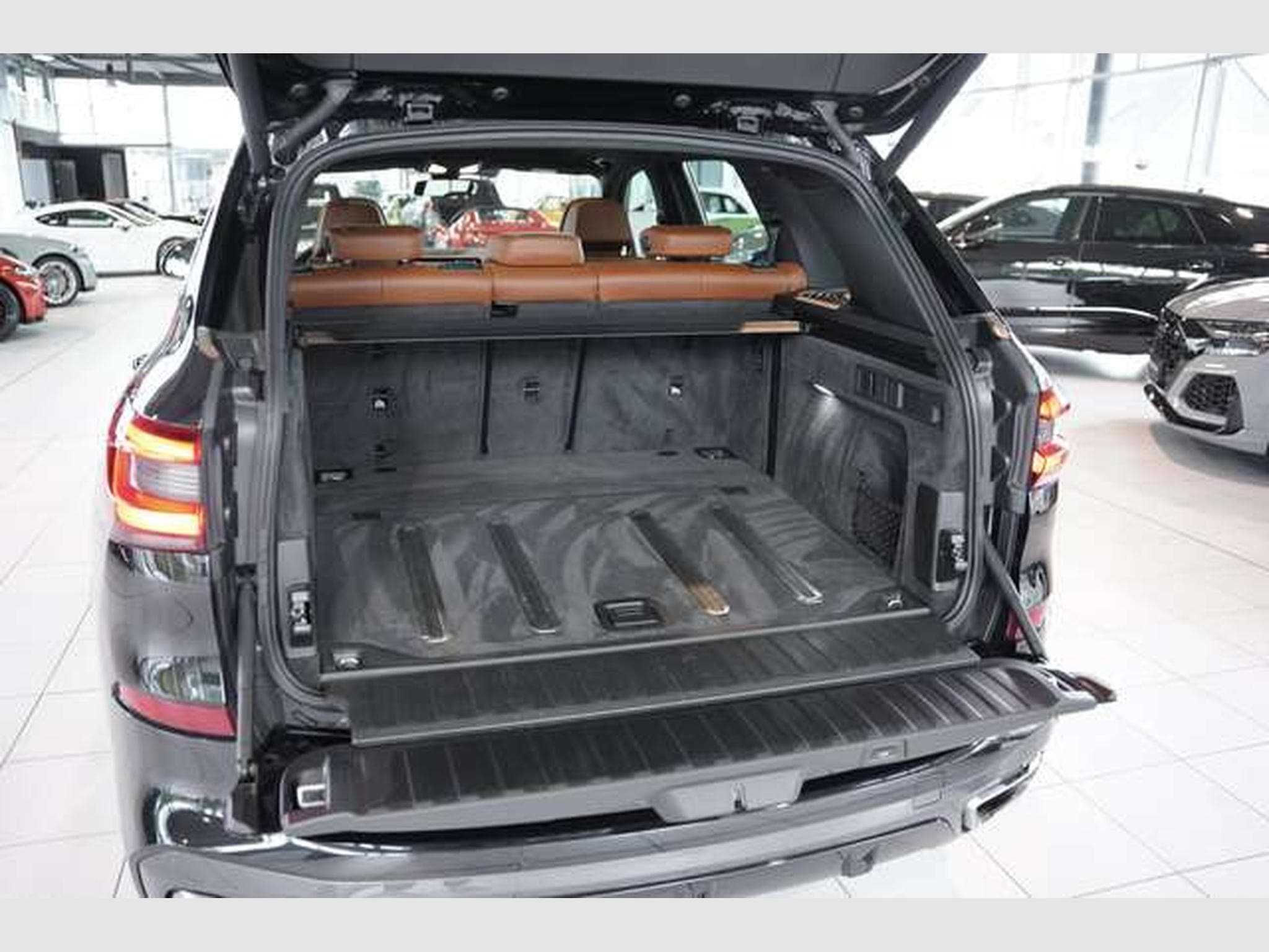 BMW X5M d *2.H *22 *Memory *Pano *Entertainment (2019) - Photo 48