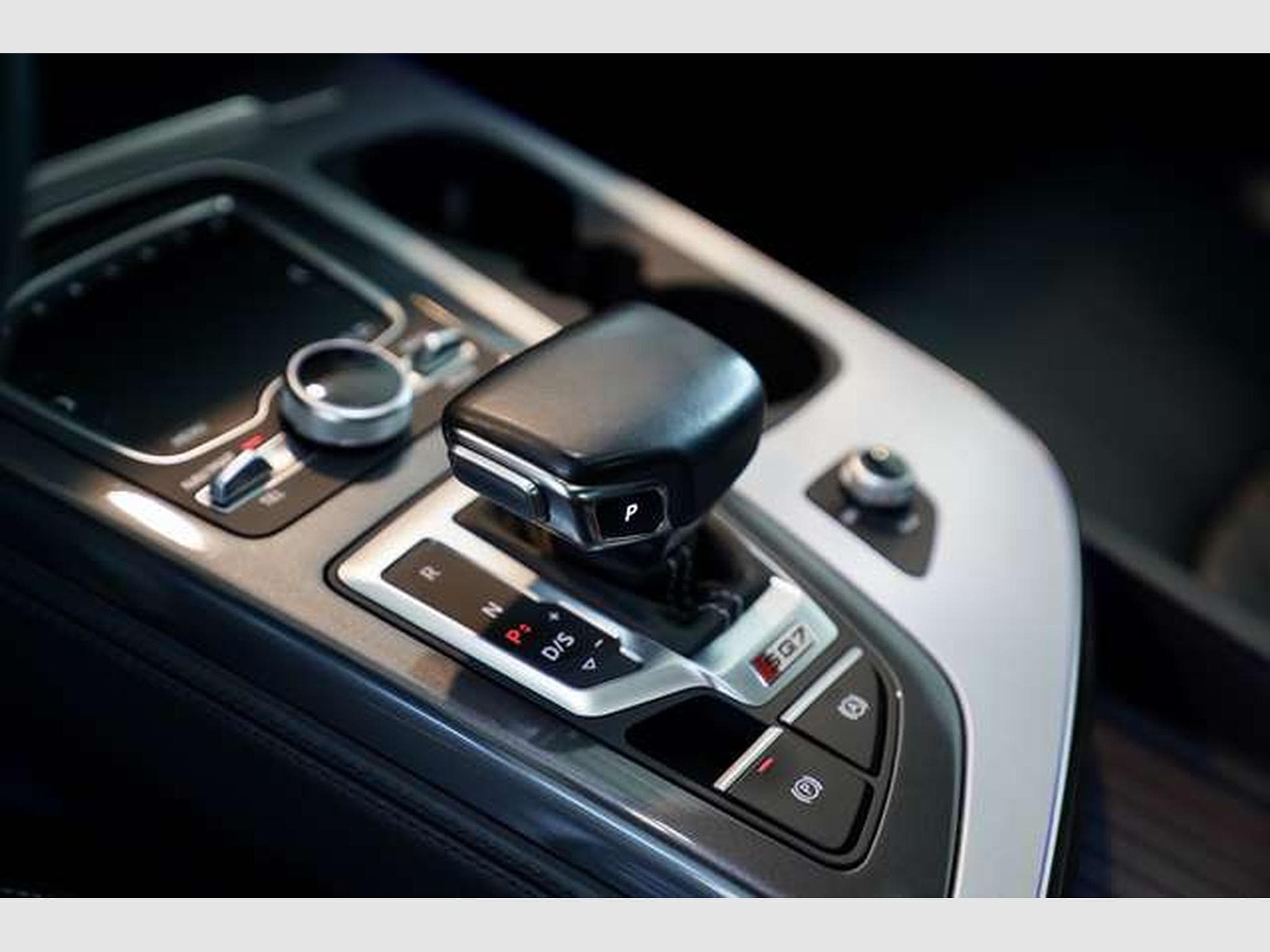Audi SQ7 4.0 TDI q. *21 *Virtual *Pano *BOSE *Memory (2019) - Photo 36