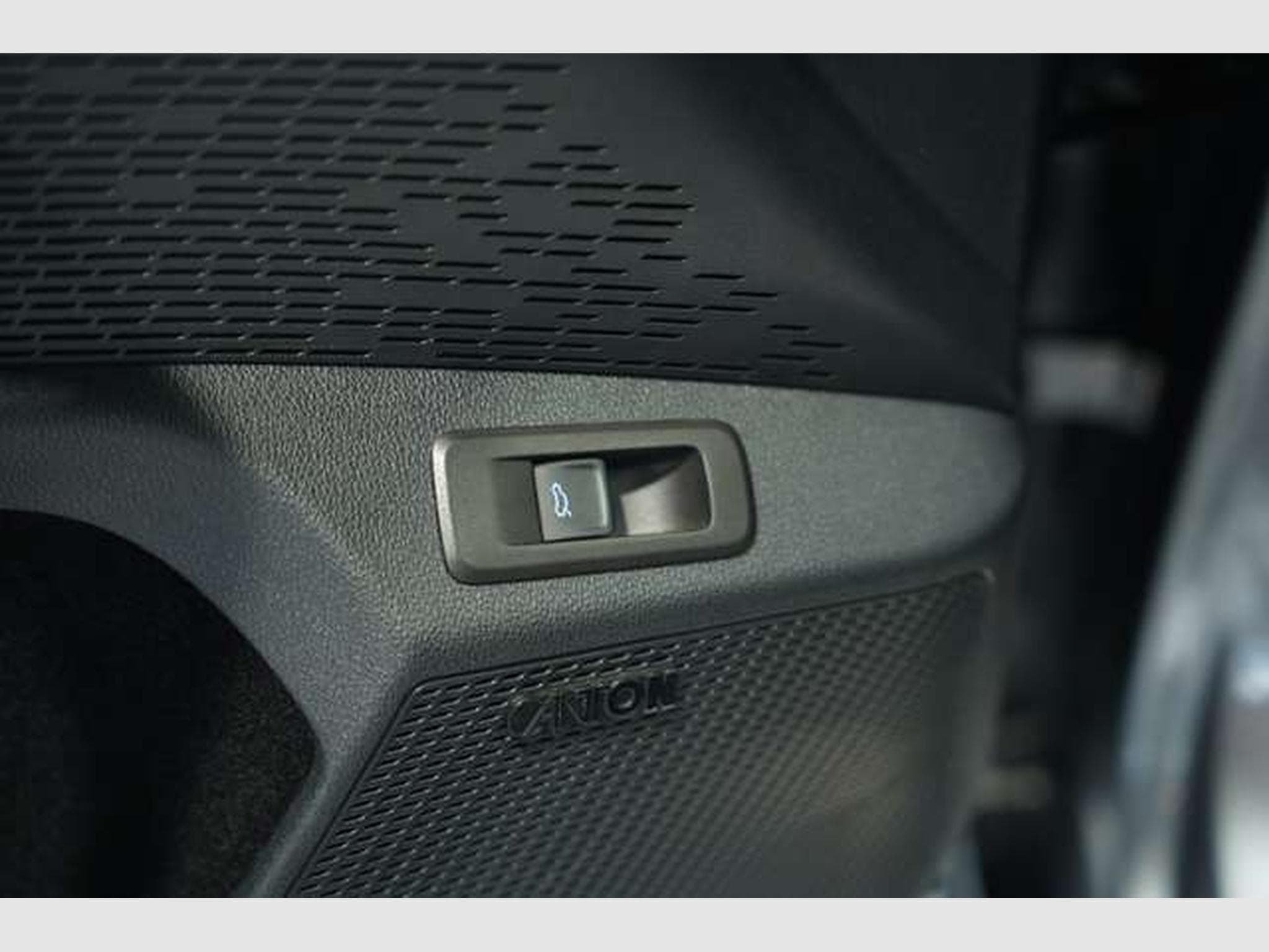 Skoda Octavia RS 4x4 *1.H *19 *Virtual*Pano*AHK*360° (2024) - Photo 29
