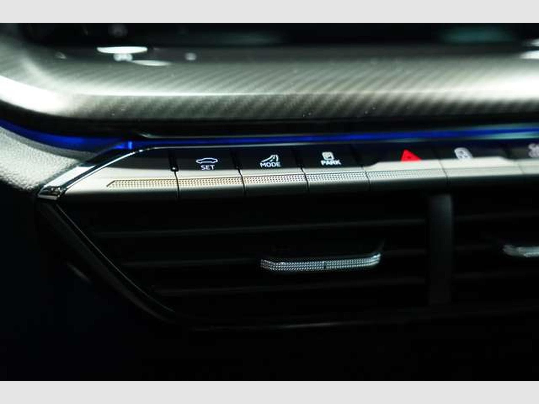 Skoda Octavia RS 4x4 *1.H *19 *Virtual*Pano*AHK*360° (2024) - Photo 32