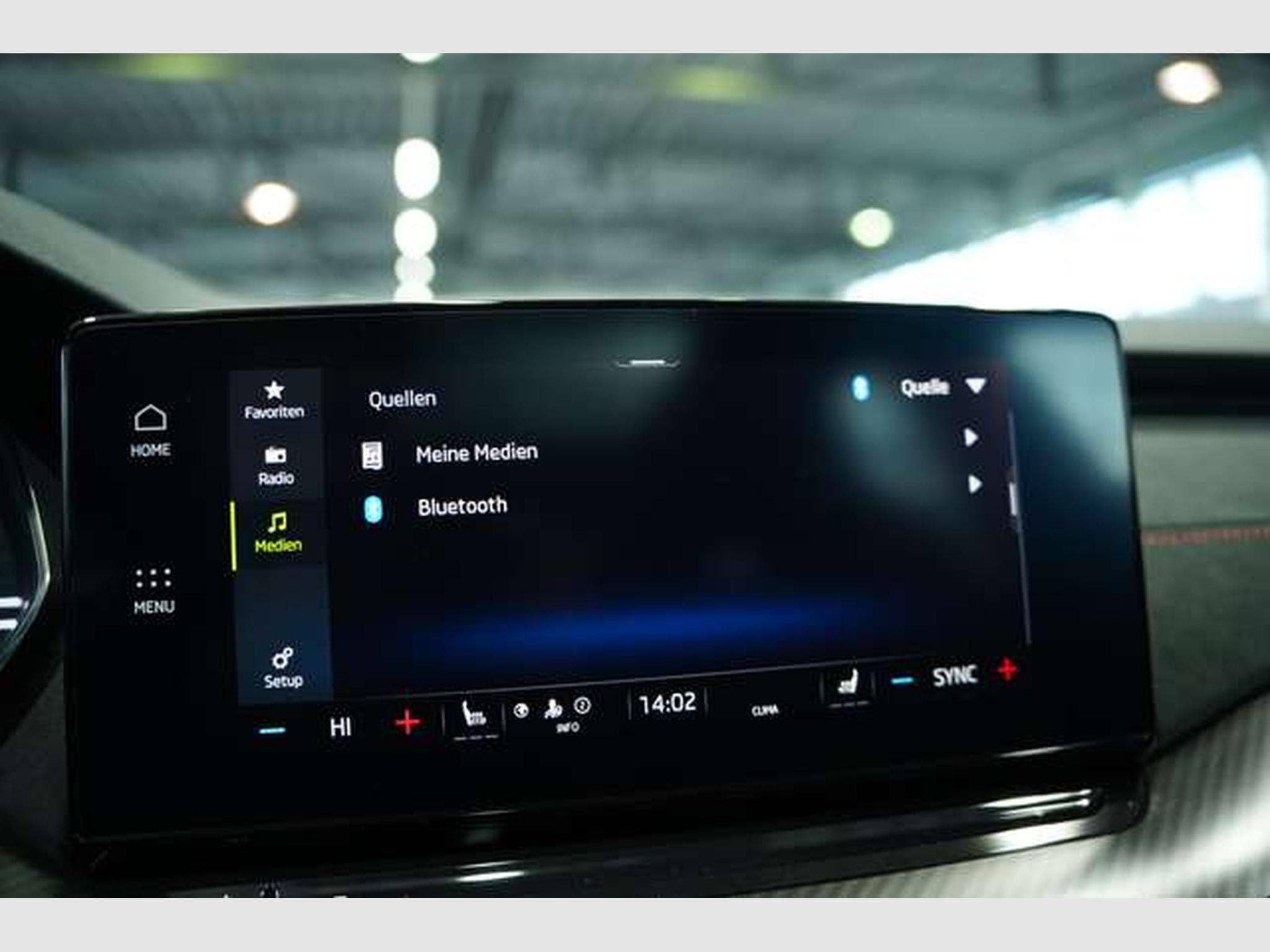 Skoda Octavia RS 4x4 *1.H *19 *Virtual*Pano*AHK*360° (2024) - Photo 35