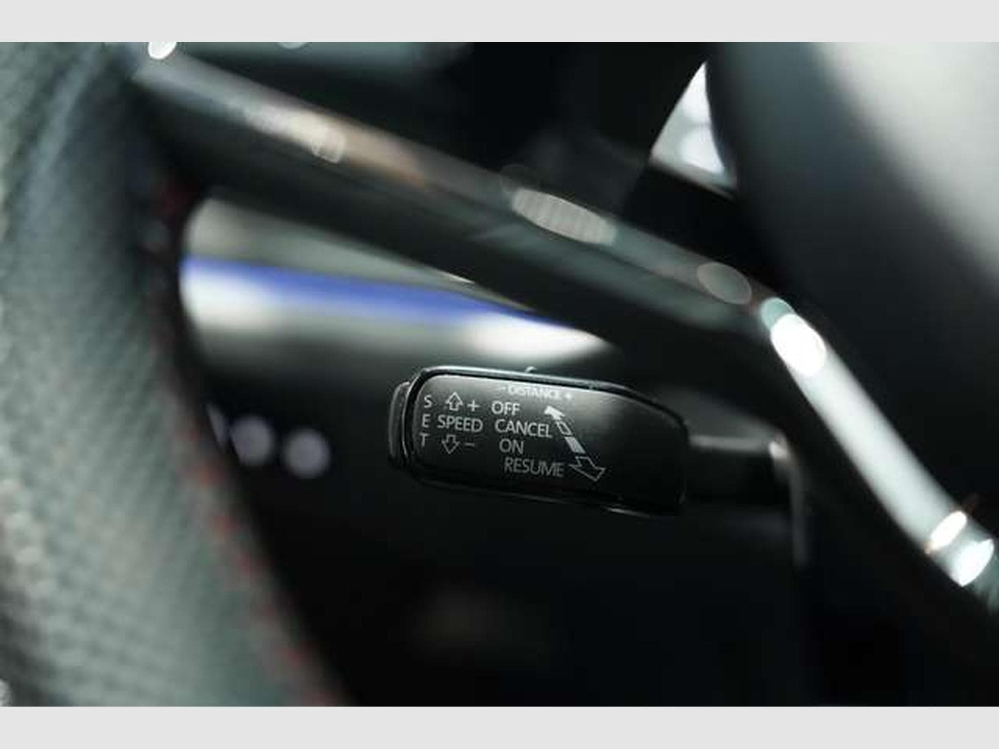 Skoda Octavia RS 4x4 *1.H *19 *Virtual*Pano*AHK*360° (2024) - Photo 39