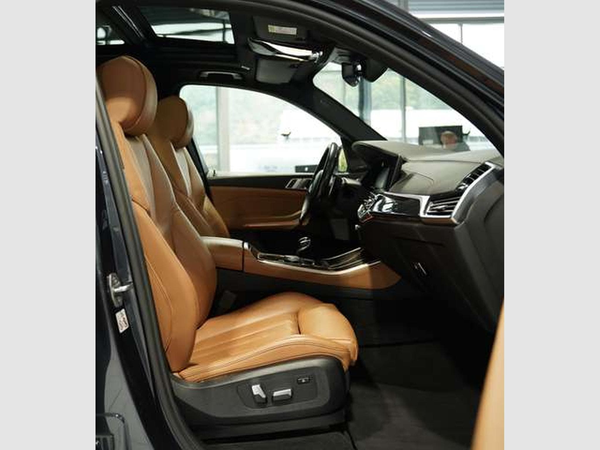 BMW X5 xD 40 d M Sport 2.H *21 *HUD*Laser*SkyLounge (2022) - Photo 16
